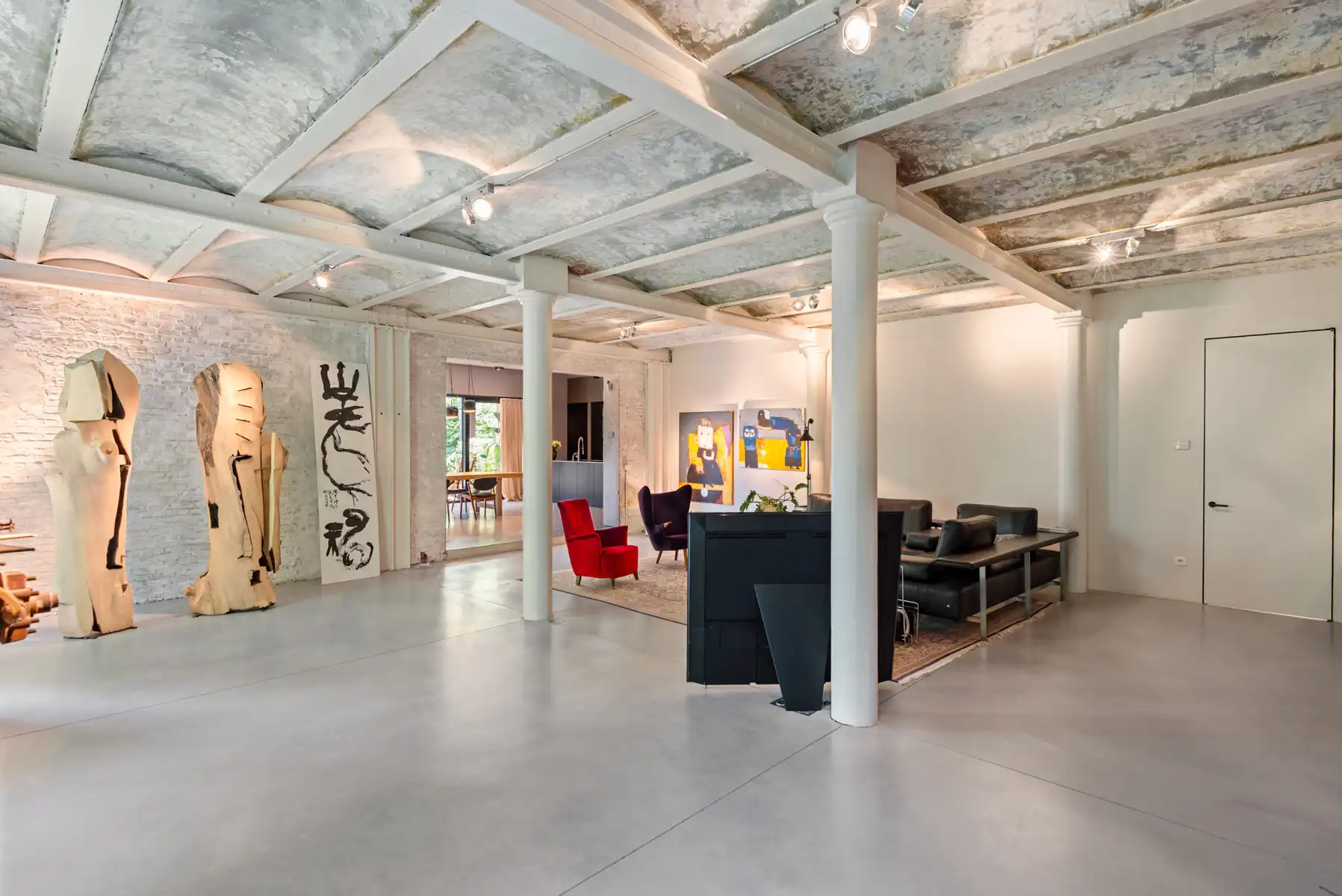 Exclusieve loft van 240 m² in Axel Vervoordt Kanaalproject foto 8