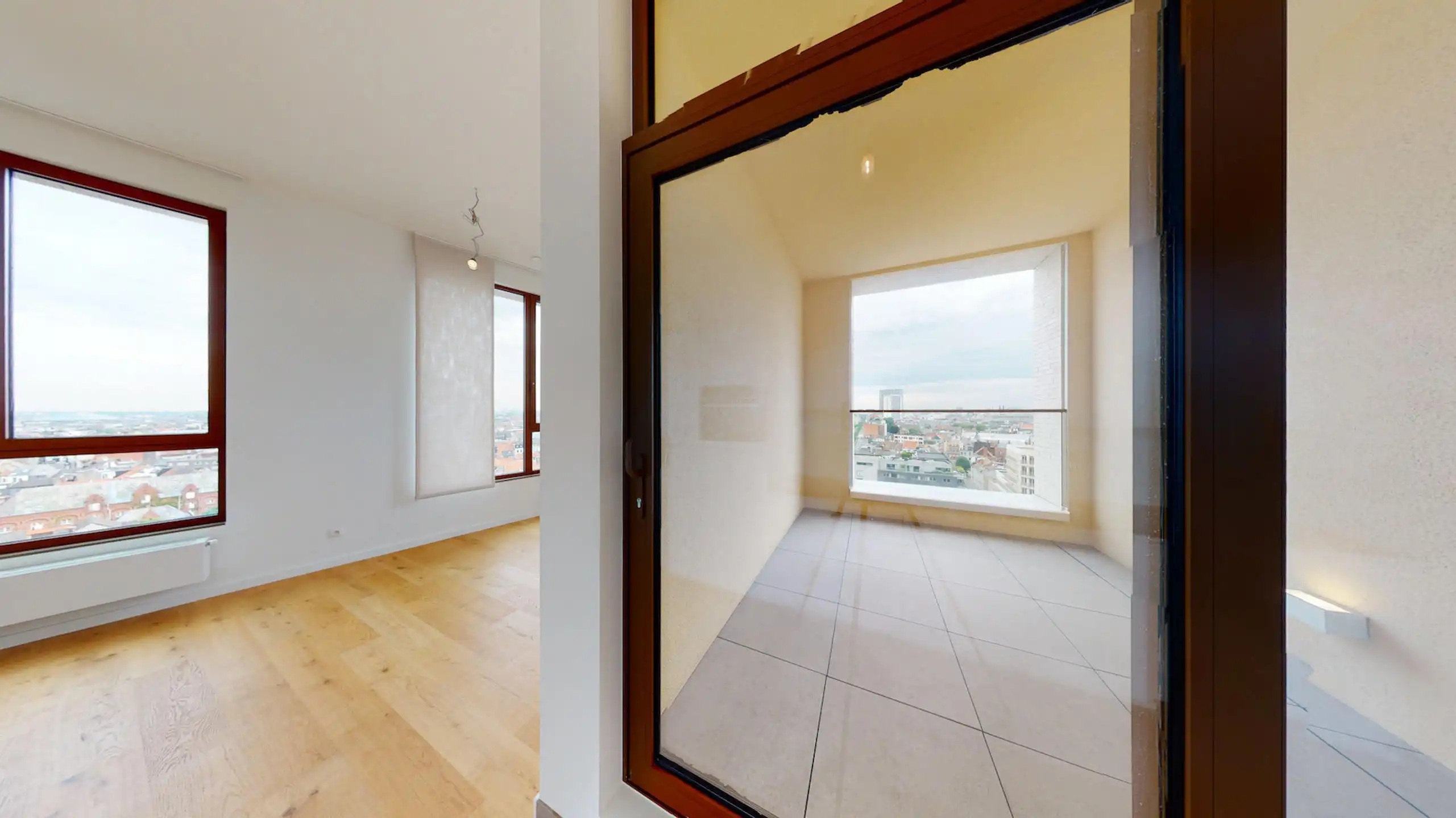 ANTWERPEN - appartement met Z terras vlakbij het MAS.  foto 2
