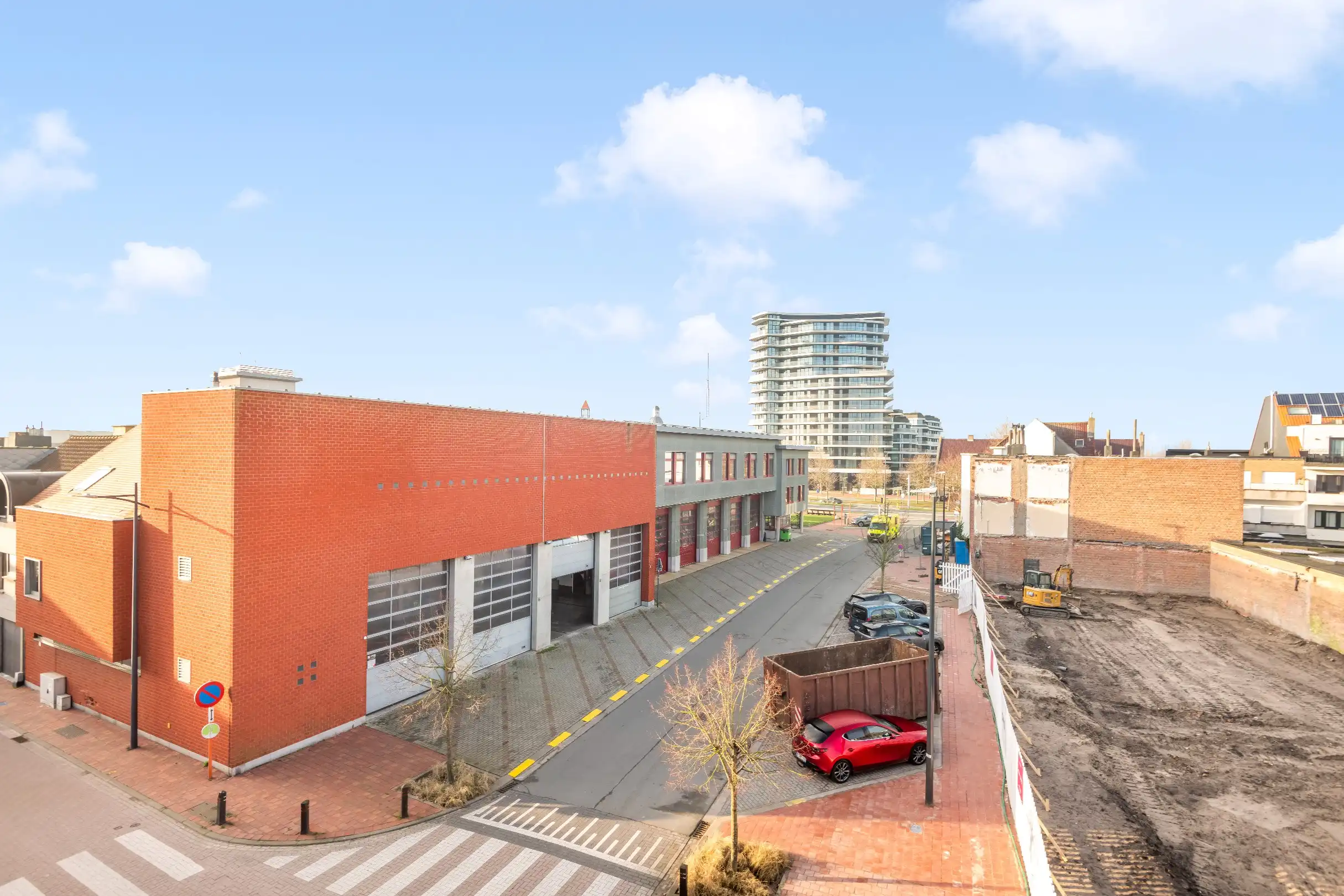 Ruime Bel-étage woning gelegen in het centrum van Knokke met garage/loods van 135m² foto 23