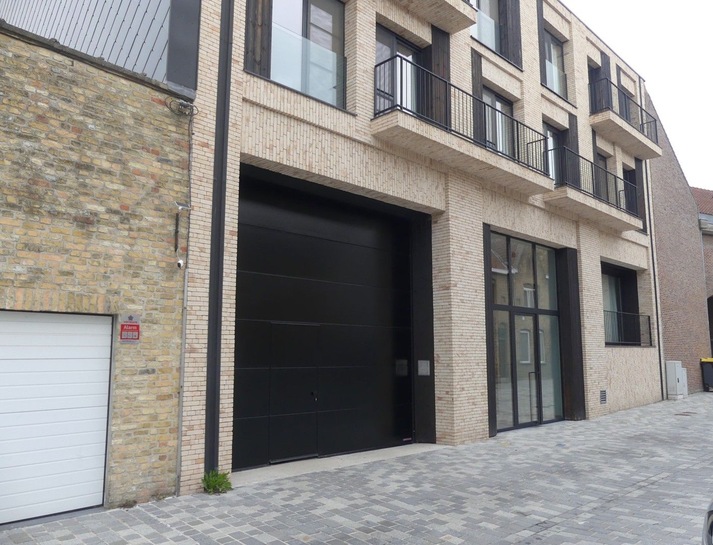 Dubbele autostandplaats op slechts 100 m van de Grote Markt foto 3