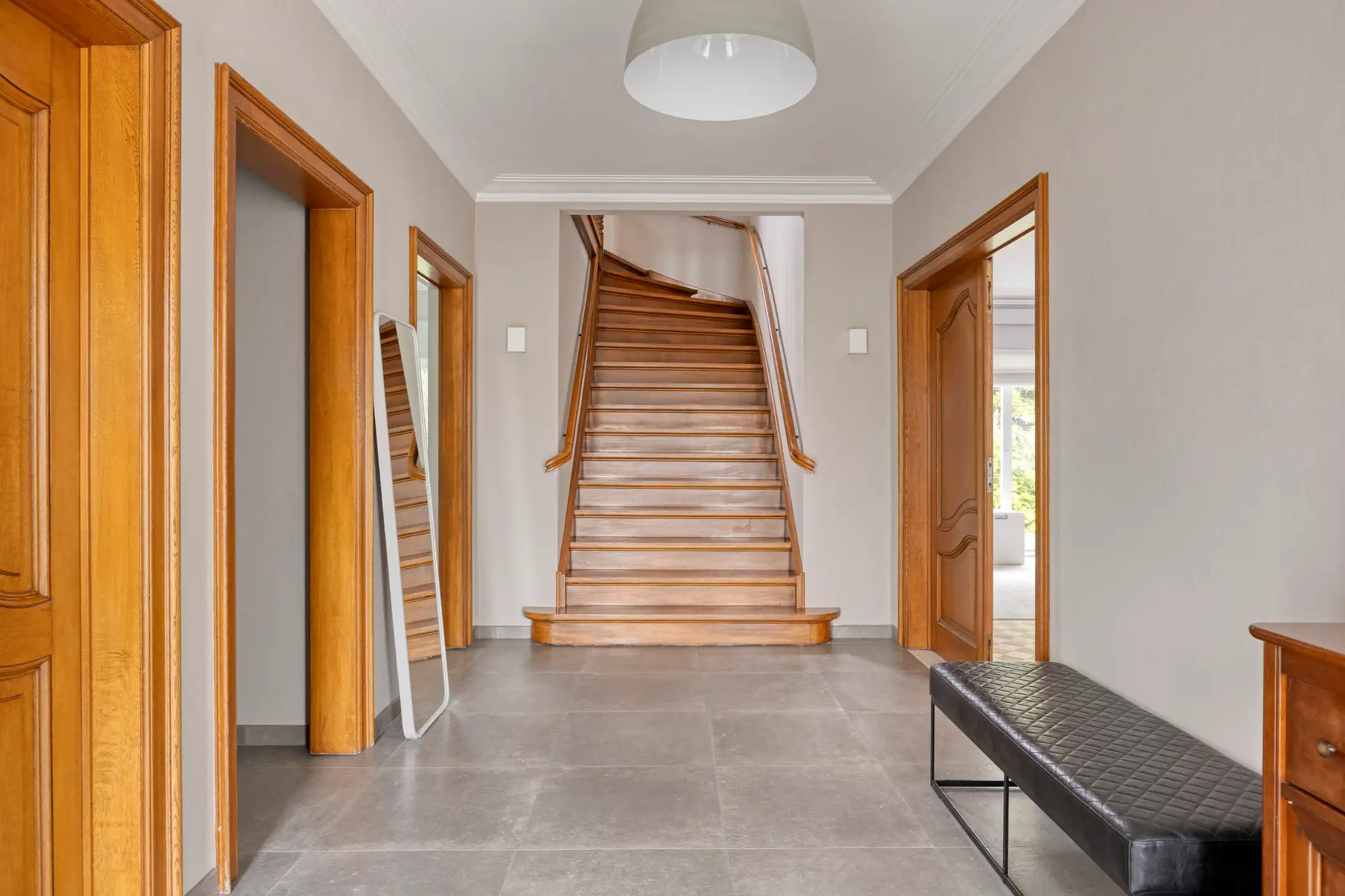 Prachtig Gerenoveerde Villa (260m²), Toplocatie in Dilbeek! foto 3