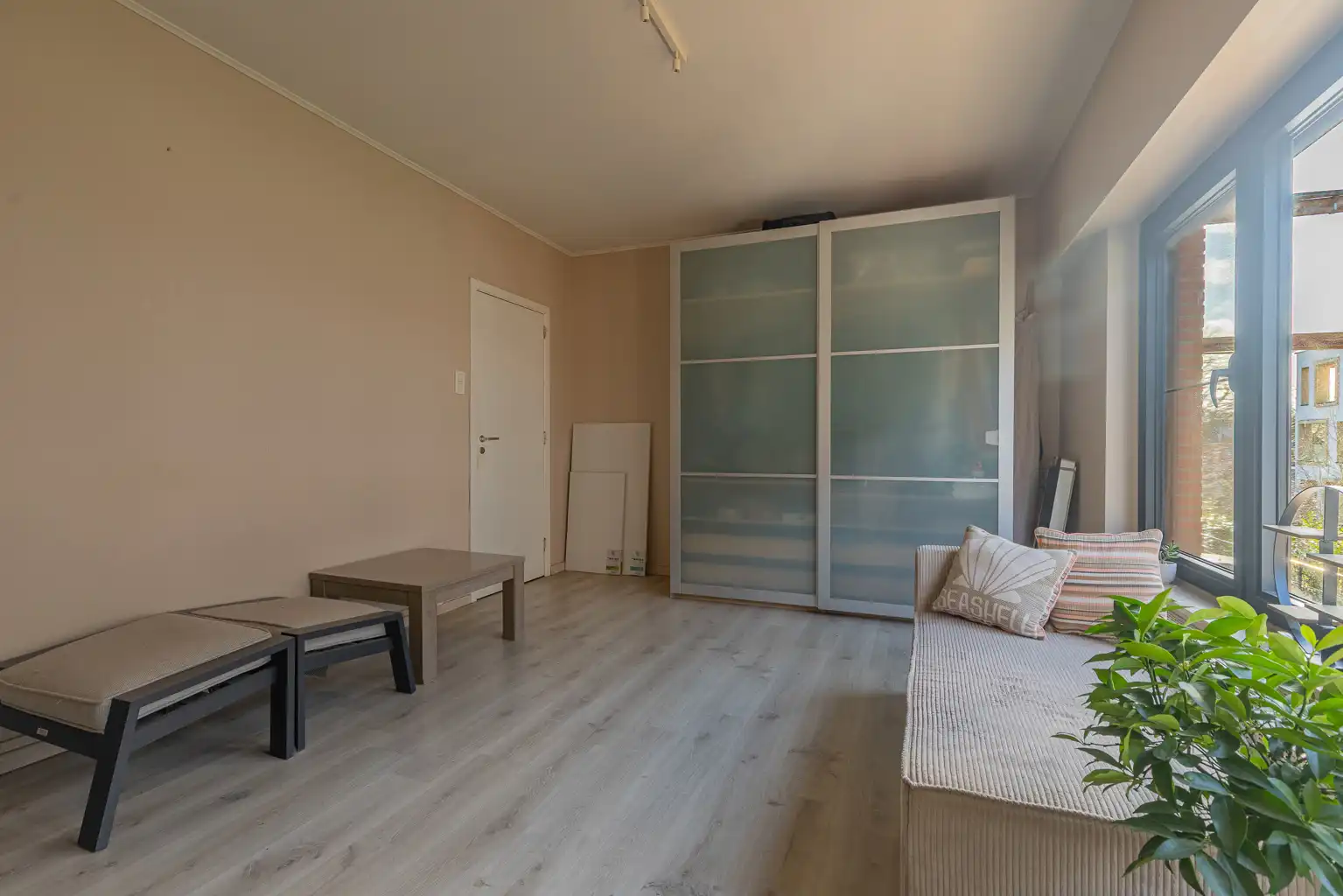 Instapklare rijwoning met 2 slaapkamers! foto 17