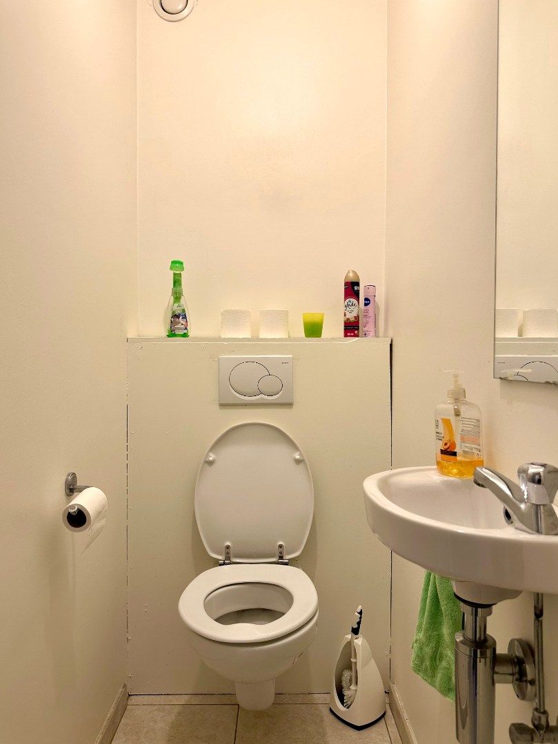 Appartement op centrale ligging te Eernegem foto 12