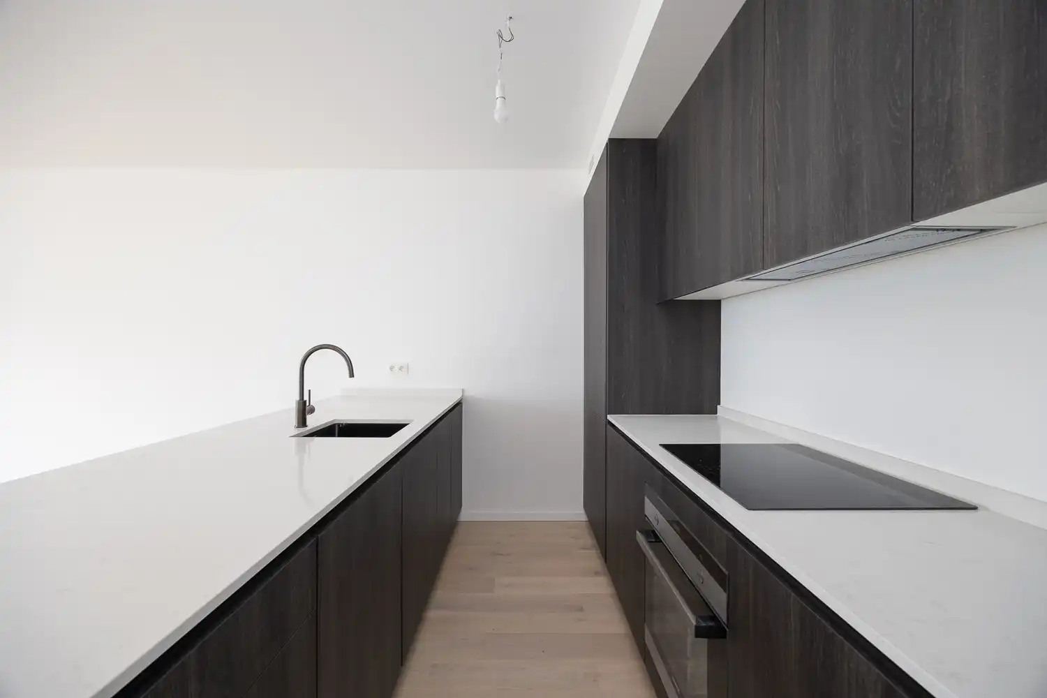 PRIJS INCLUSIEF BTW! Stijlvol nieuwbouw appartement (±120 m²) met terras op toplocatie in Antwerpen foto 2