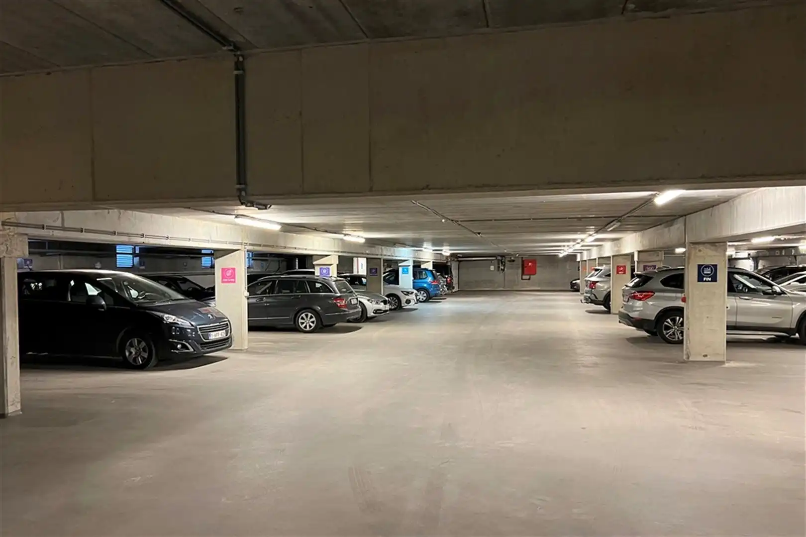 Kantoorgebouw foto 20