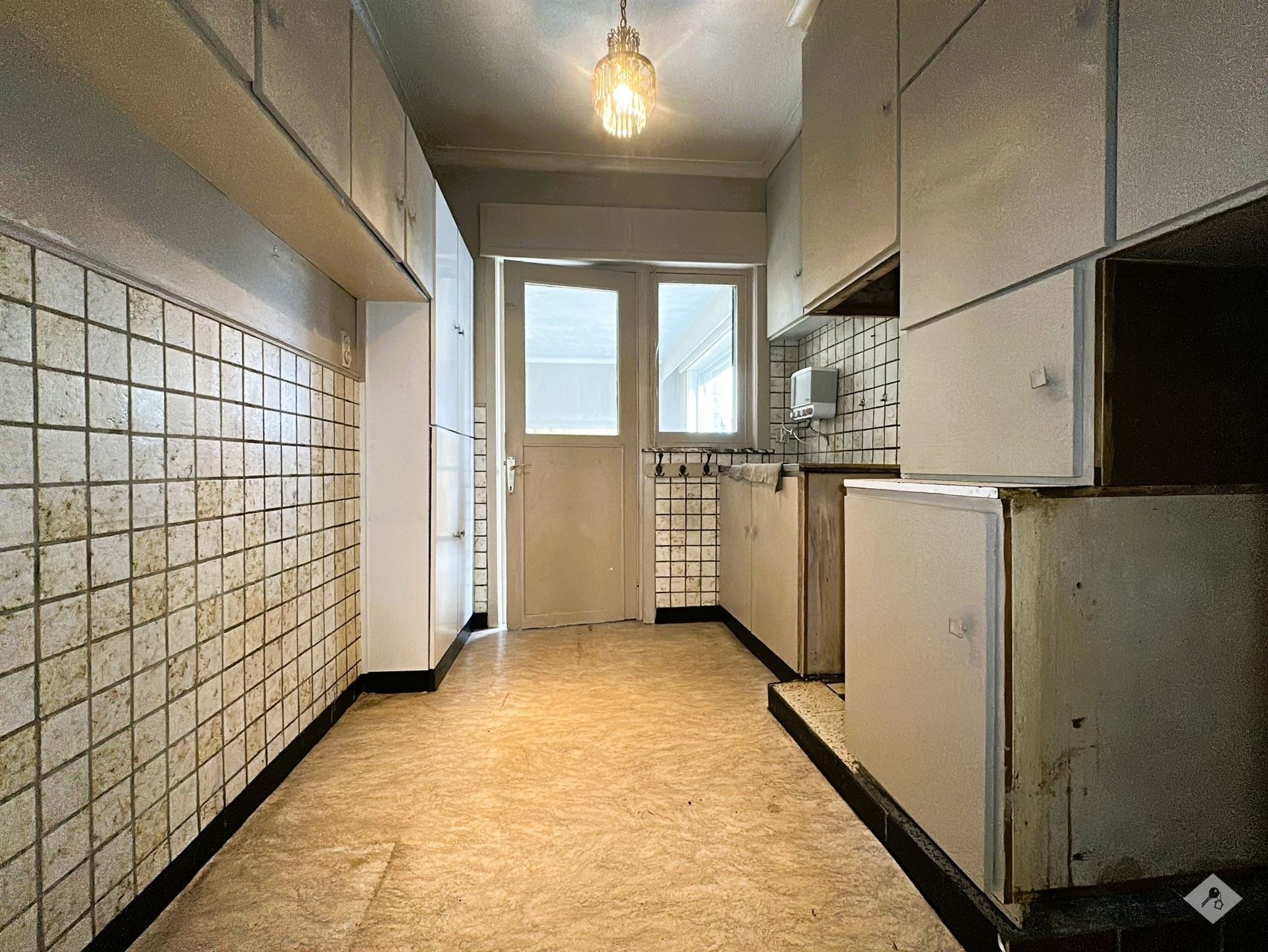 Te renoveren halfopen bebouwing in Buggenhout foto 8