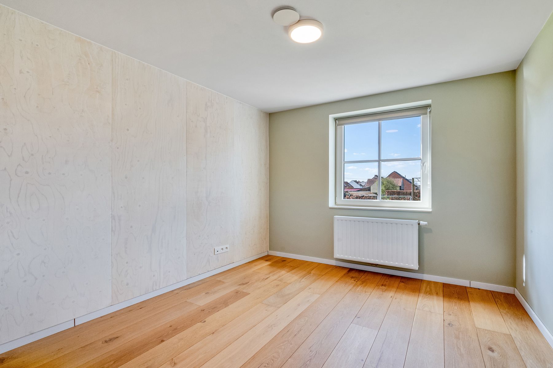 Stijlvolle energiezuinige gezinwoning 4slpk’s en tuintje! foto 17