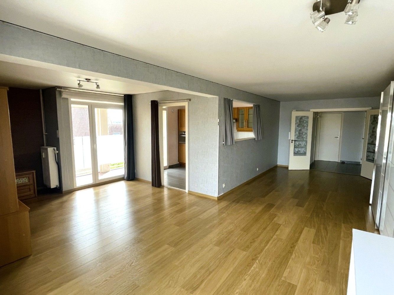 Rustig gelegen 3-kamerappartement MET garagebox foto 2