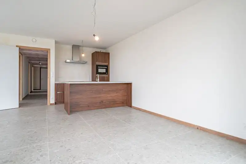 KOOP uw appartement aan 6% BTW! Prachtig 3 slaapkamer appartement in Residentie DAC'ART Izegem. foto 5