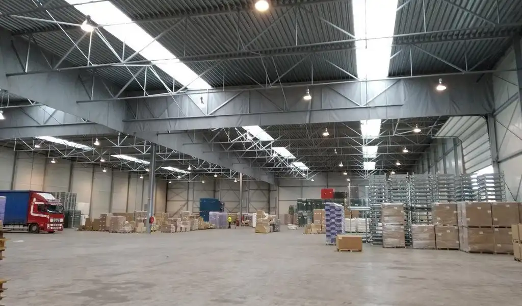 Logistiek magazijn met kantoor in Antwerp Express Port in Grobbendonk foto 3