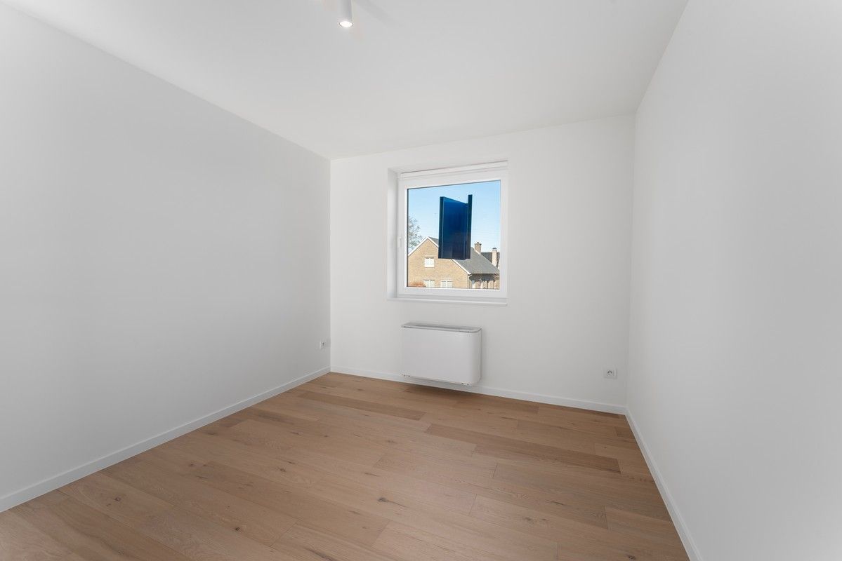 Alleenstaande nieuwbouwwoning op ruim perceel te Aalter foto 10