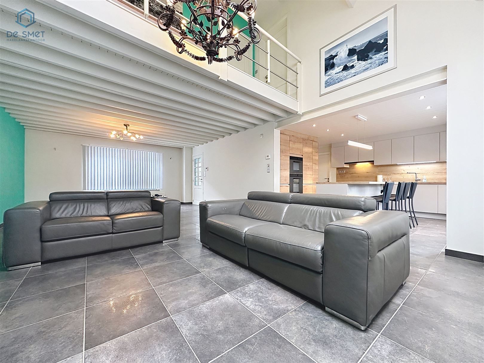 Instapklare, Volledig Gerenoveerde Woning met 2 Slaapkamers, Ruim Terras & Stadstuin Op Wandelafstand van het Centrum van Geraardsbergen! foto 4