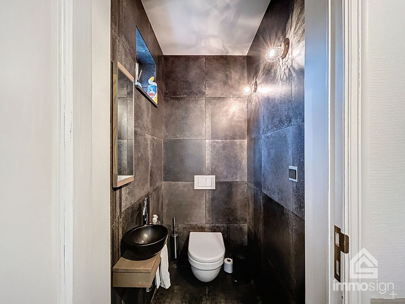 Karaktervol landhuis op 2318 m² in groene, rustige omgeving foto 16