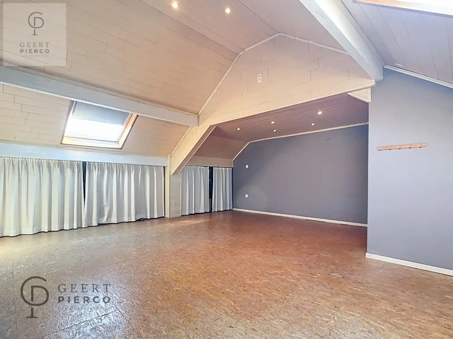 Prachtige stadswoning volledig instapklaar, in het hartje van Landen foto 35