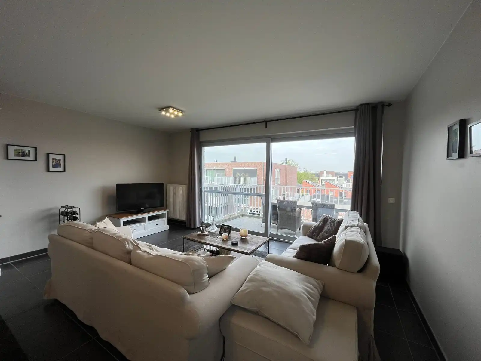 Instapklaar appartement te huur in Waregem, Marcel Couckestraat 5 foto 12