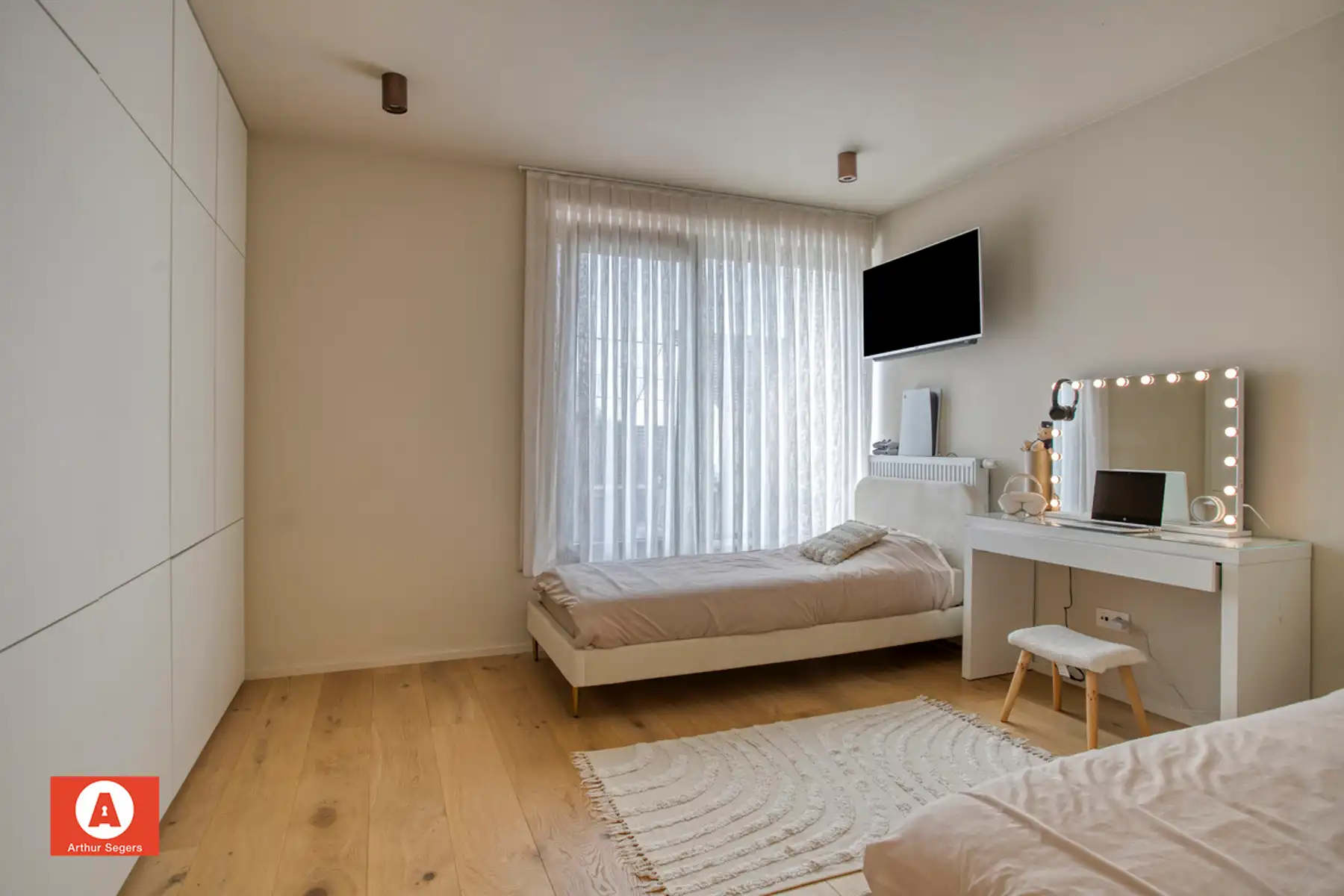 Zeldzame en energiezuinige designparel in Japandi-stijl foto 24