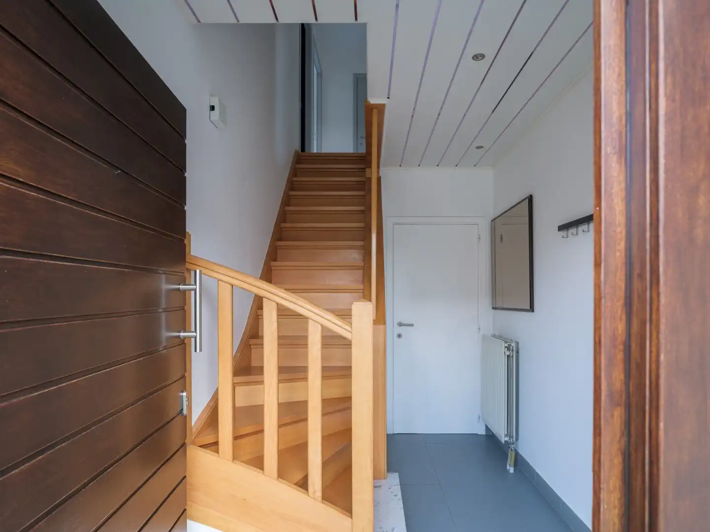 Instapklare villa met 4 slaapkamers en zonnige tuin in Drongen foto 2
