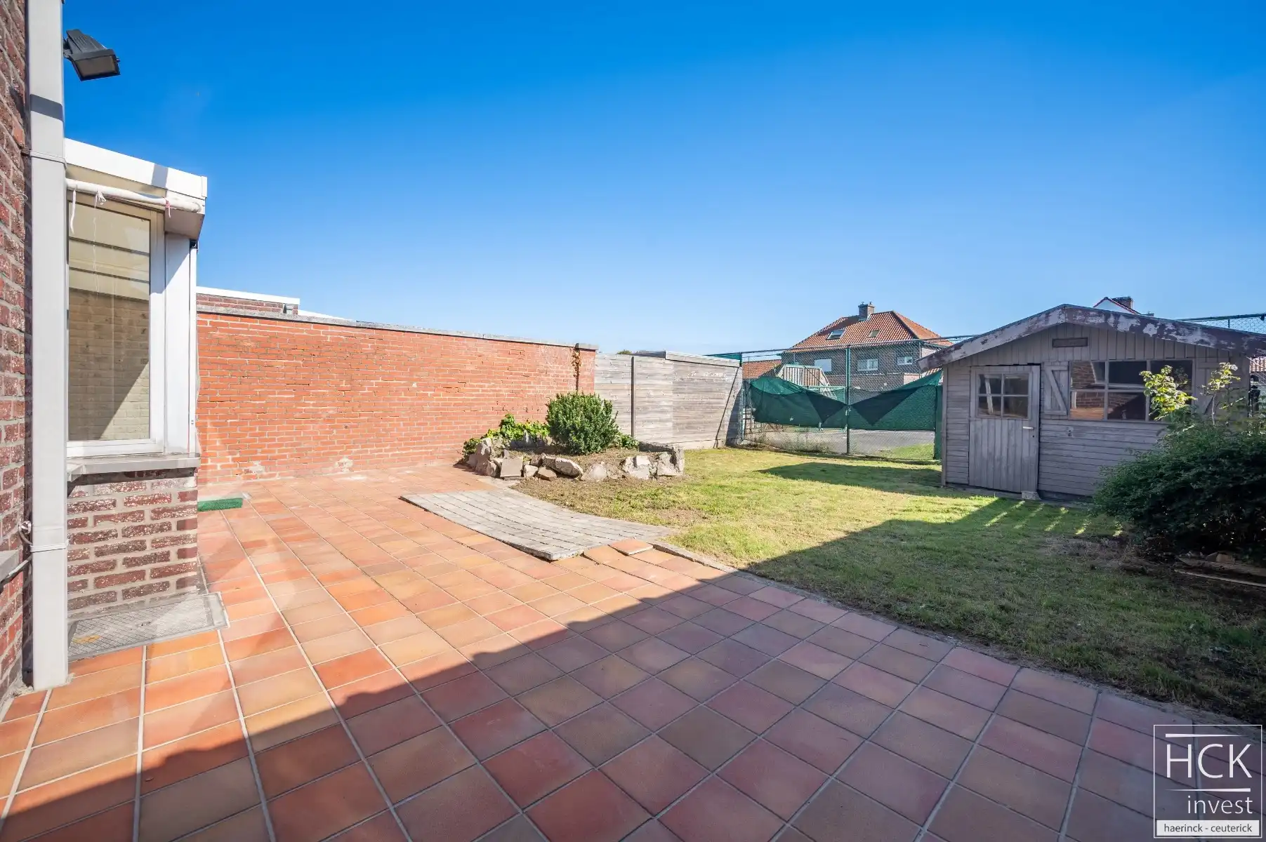 ZULTE - Charmante te renoveren woning met 3 SLPK, garage & 2 zolders!! foto 12