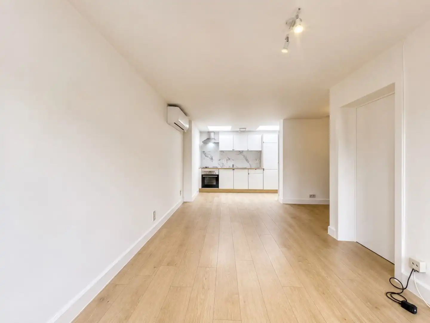 Charmante woning met 2 slaapkamers foto 2