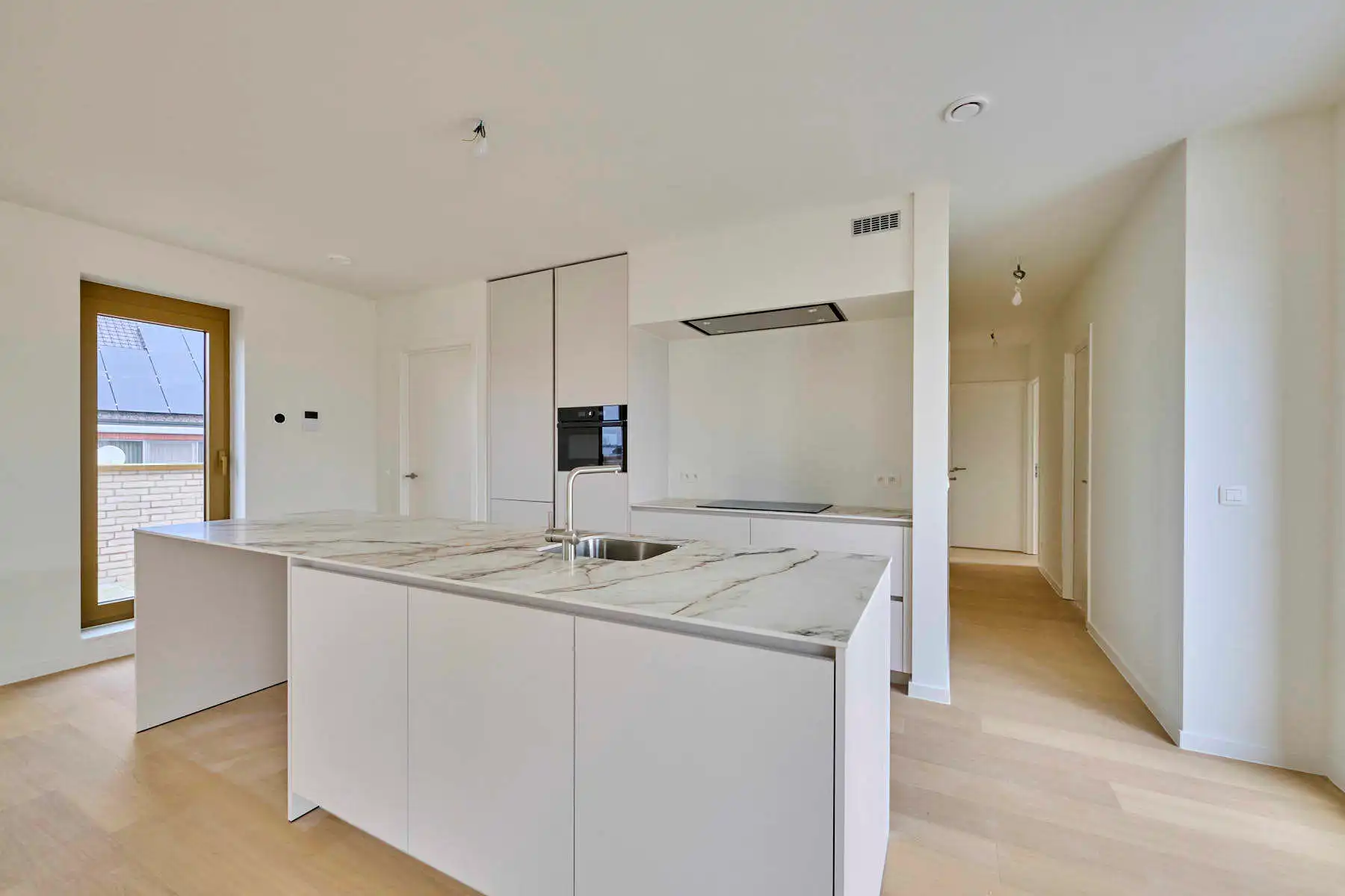 Instapklaar penthouse met 2 terrassen in het centrum foto 3