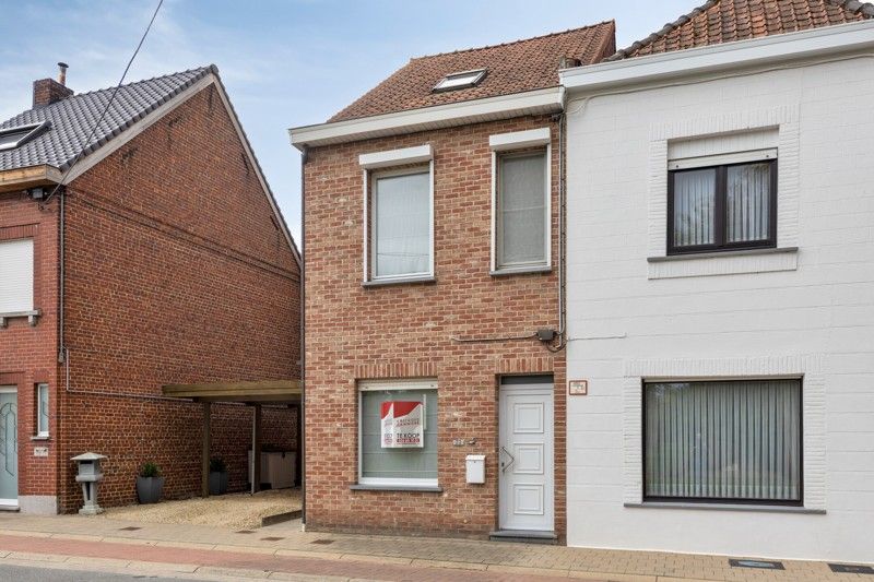 🌿 Instapklare halfopen woning met 3 slaapkamers, tuin, garage en zonnepanelen in Beveren-Leie TE KOOP! foto 17