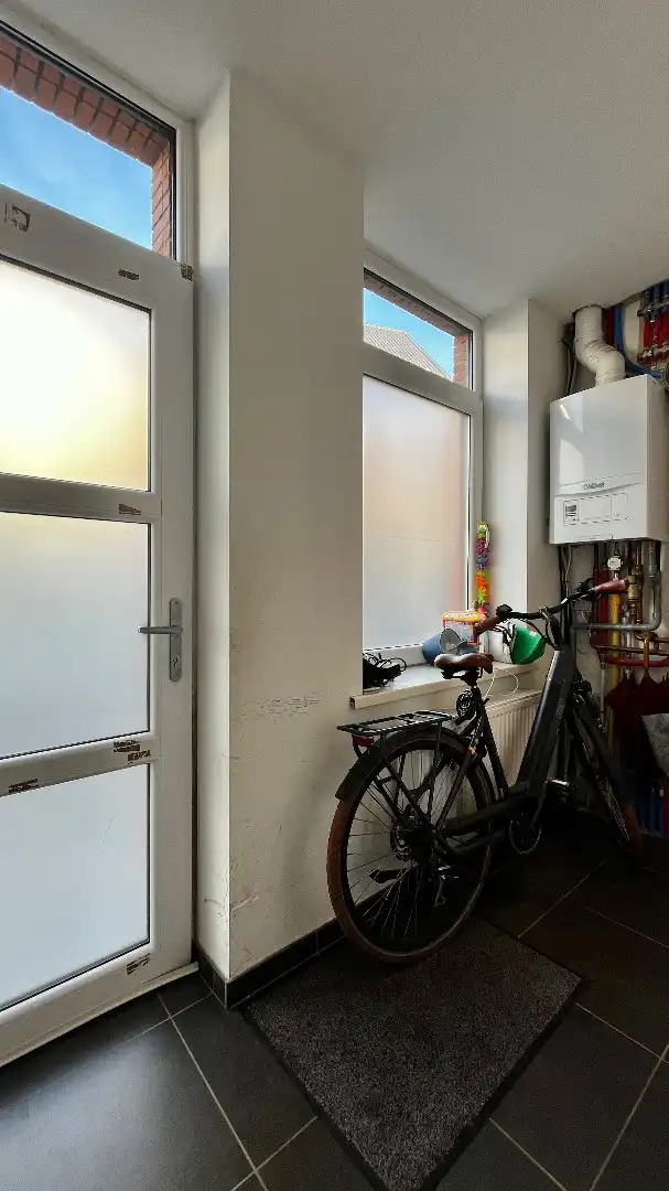 Ruime woning met 3 kamers, kelder en een stadstuin foto 5