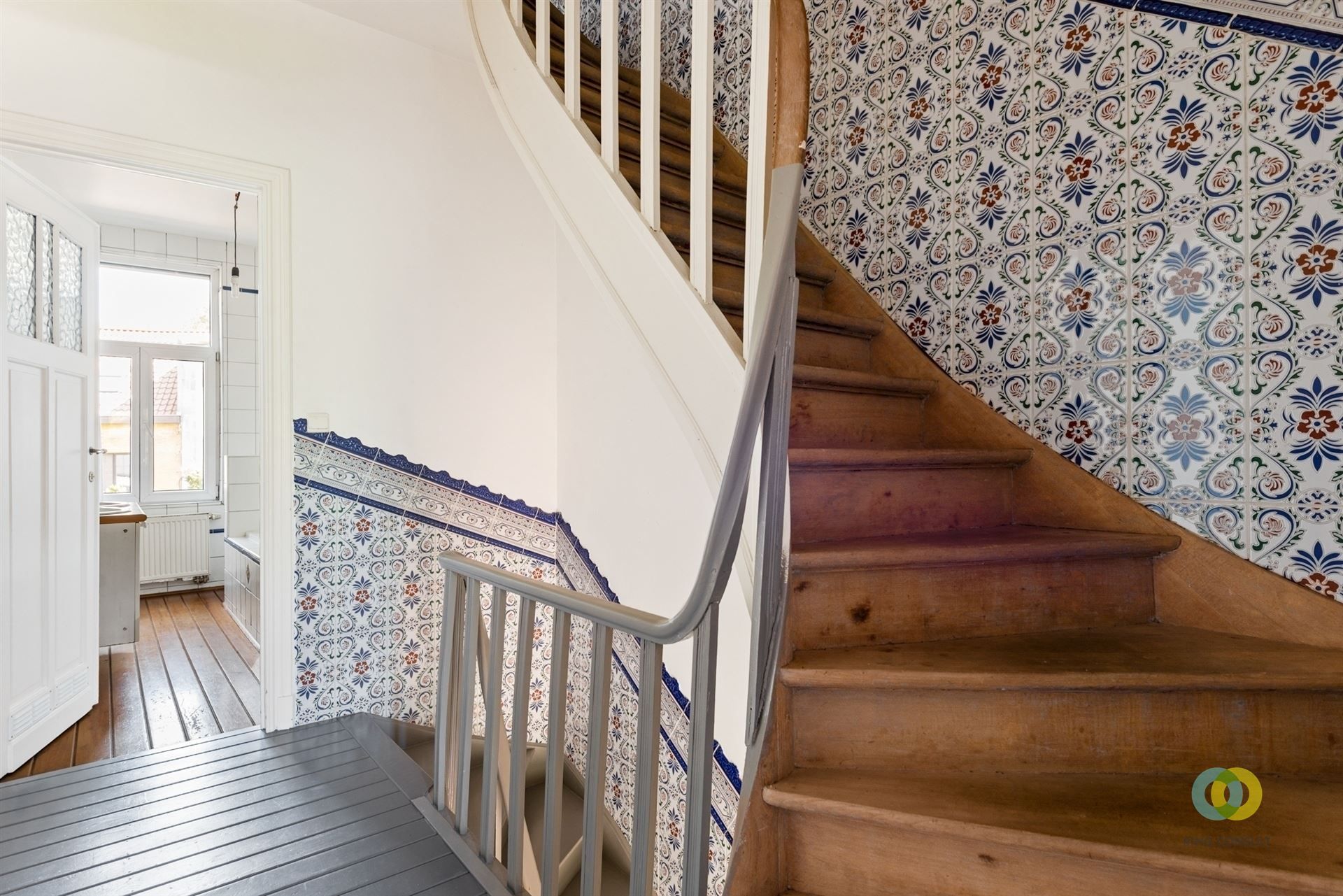 ** IN OPTIE** Ruime karakterwoning met garage foto 9