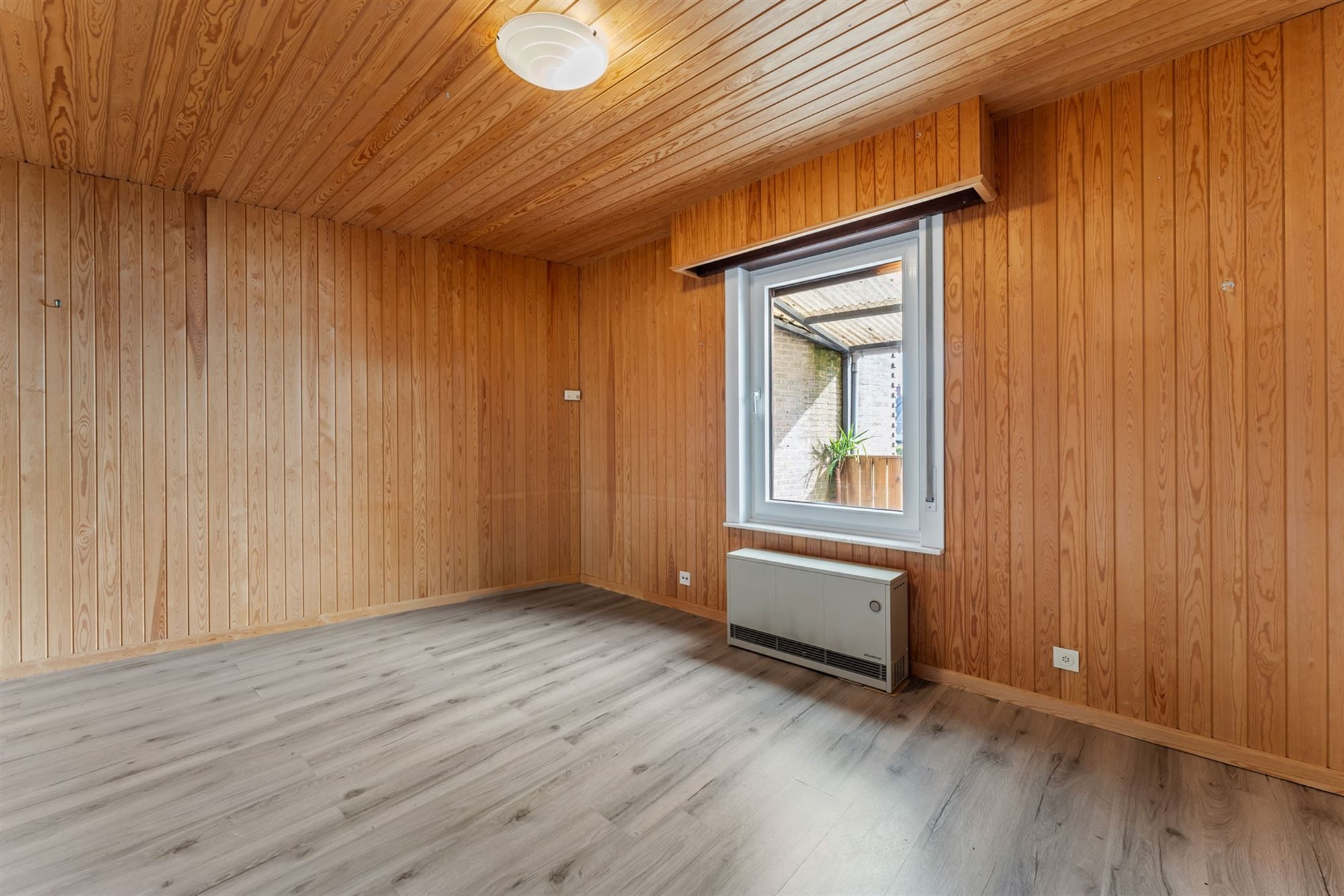 GOED GELEGEN OPBRENGSTEIGENDOM MET 2 APPARTEMENTEN foto 37