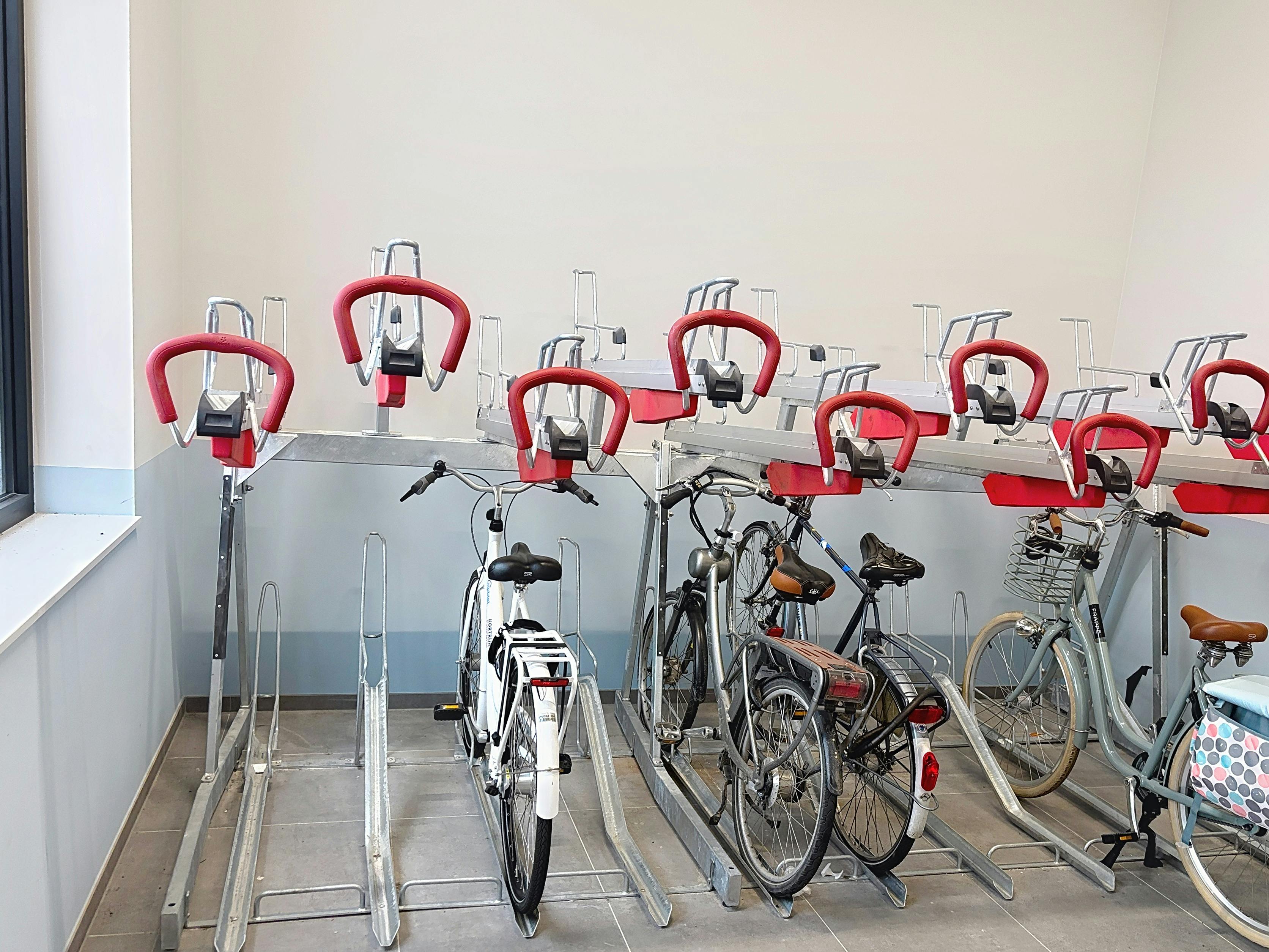 Verhuurde studentenkamer met eigen sanitair te koop  foto 8