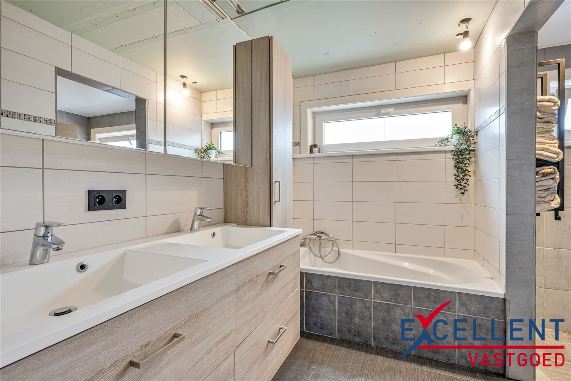 Ideaal gelegen alleenstaande woning in rustige wijk te Astene foto 6