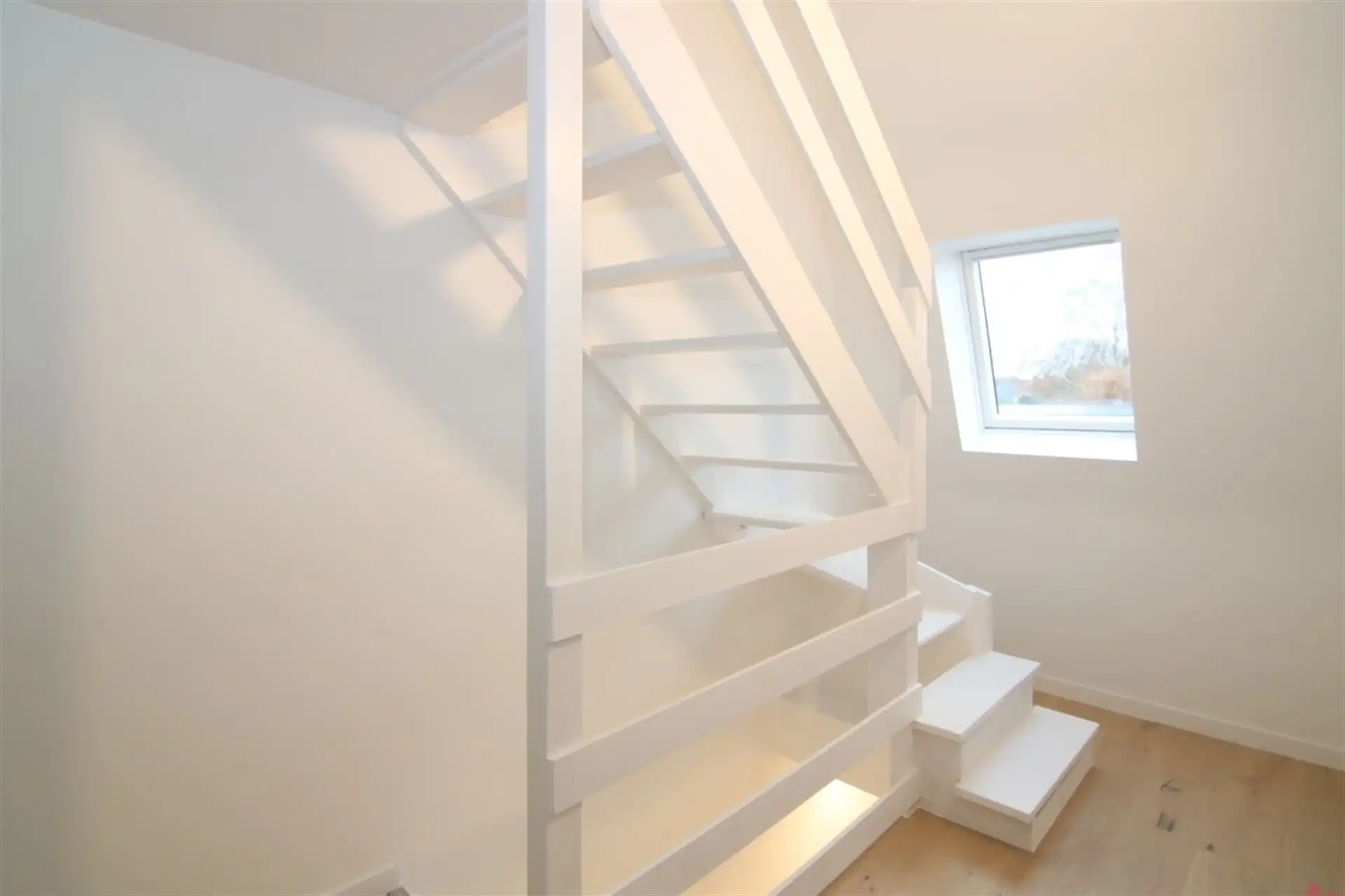 Toffe, instapklare woning foto 16