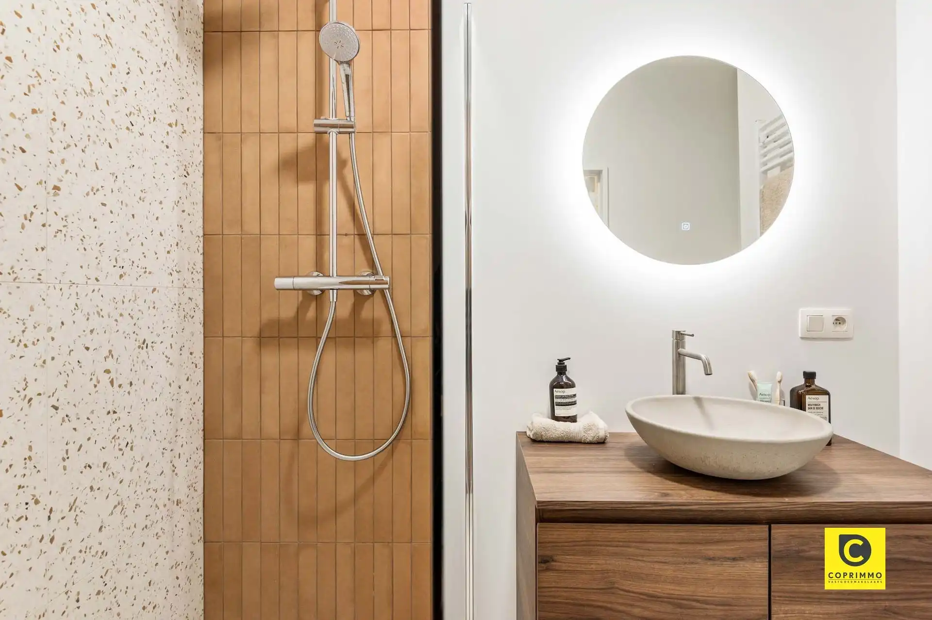 Prachtig gerenoveerd appartement foto 7