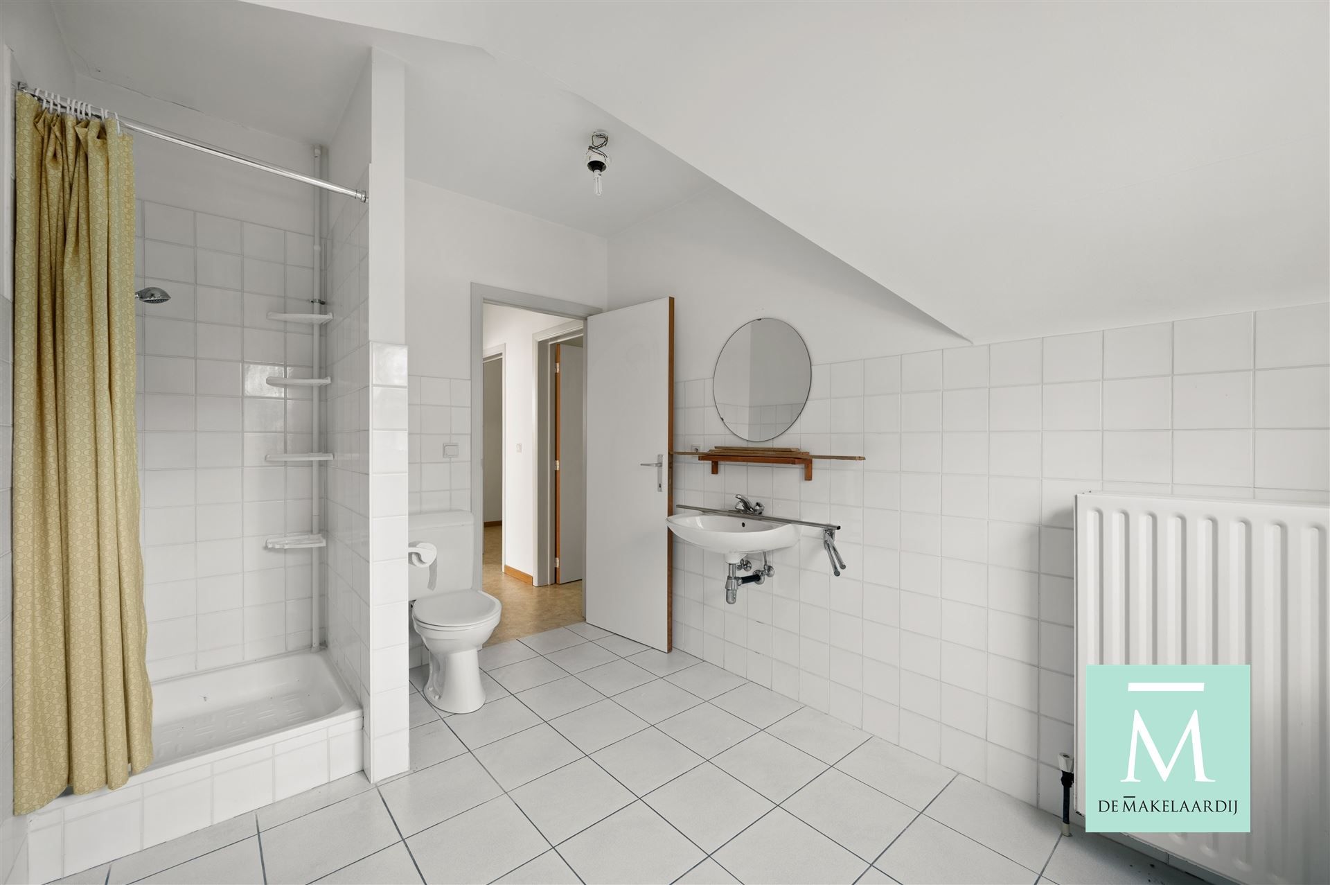 Charmante woning met 3 slaapkamers gelegen in een rustige buurt foto 18