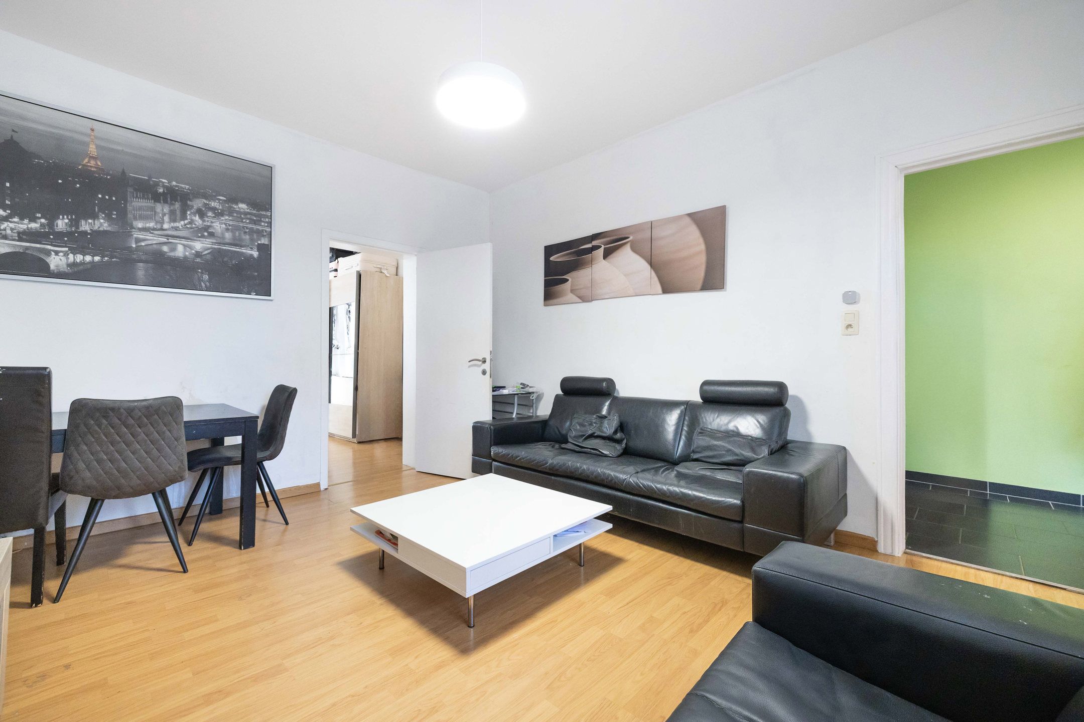 Mooi appartement 2 slaapkamers van ± 90 m² met terras foto 3