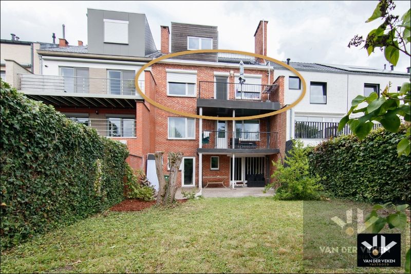 INSTAPKLAAR 2-SLPKAPP OP WANDELAFSTAND VAN HET CENTRUM foto 14