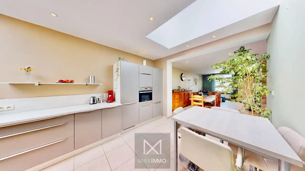 🏡 Instapklare woning te koop in Rekkem foto 6