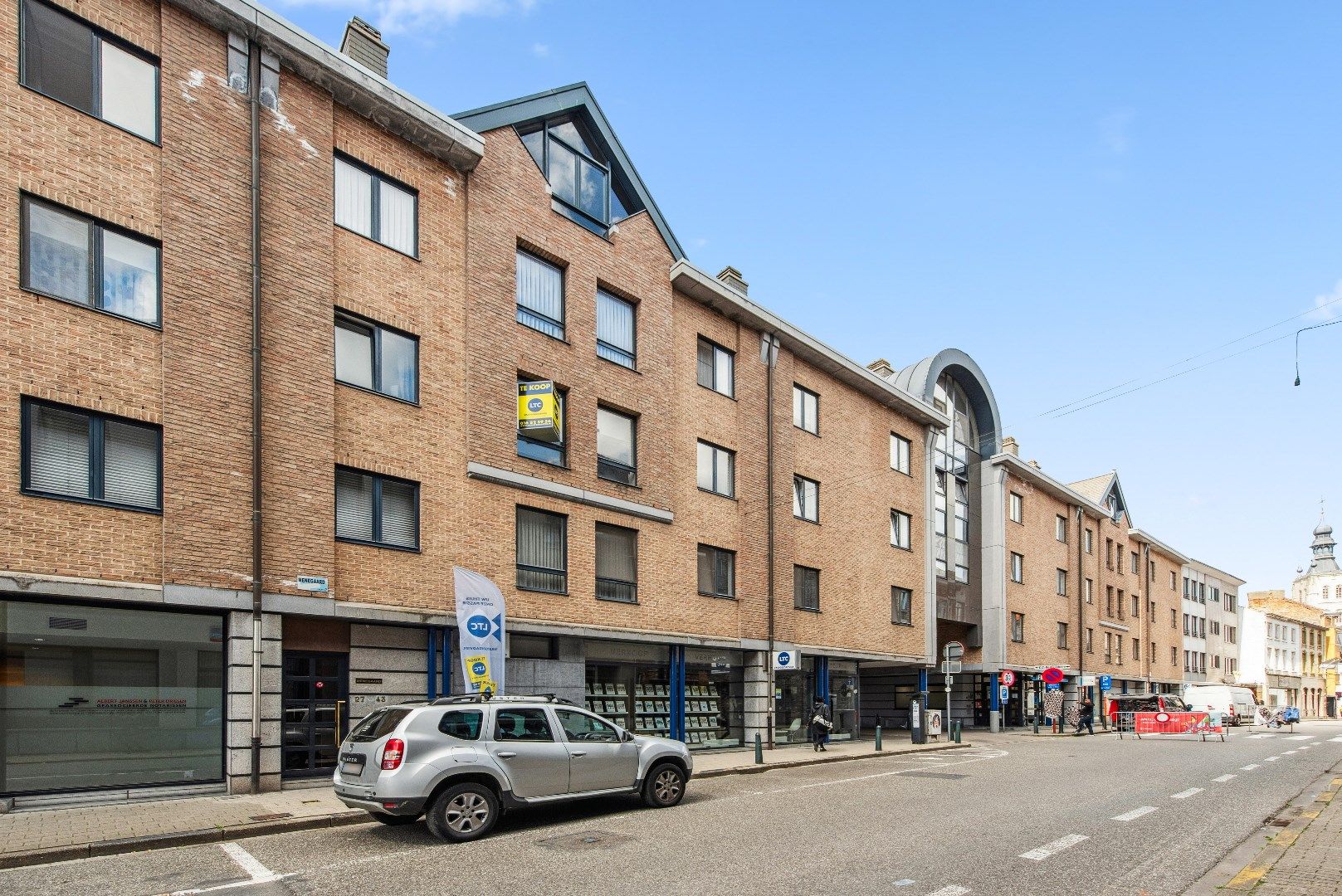 Appartement met 2 slaapkamers pal in het centrum foto 2