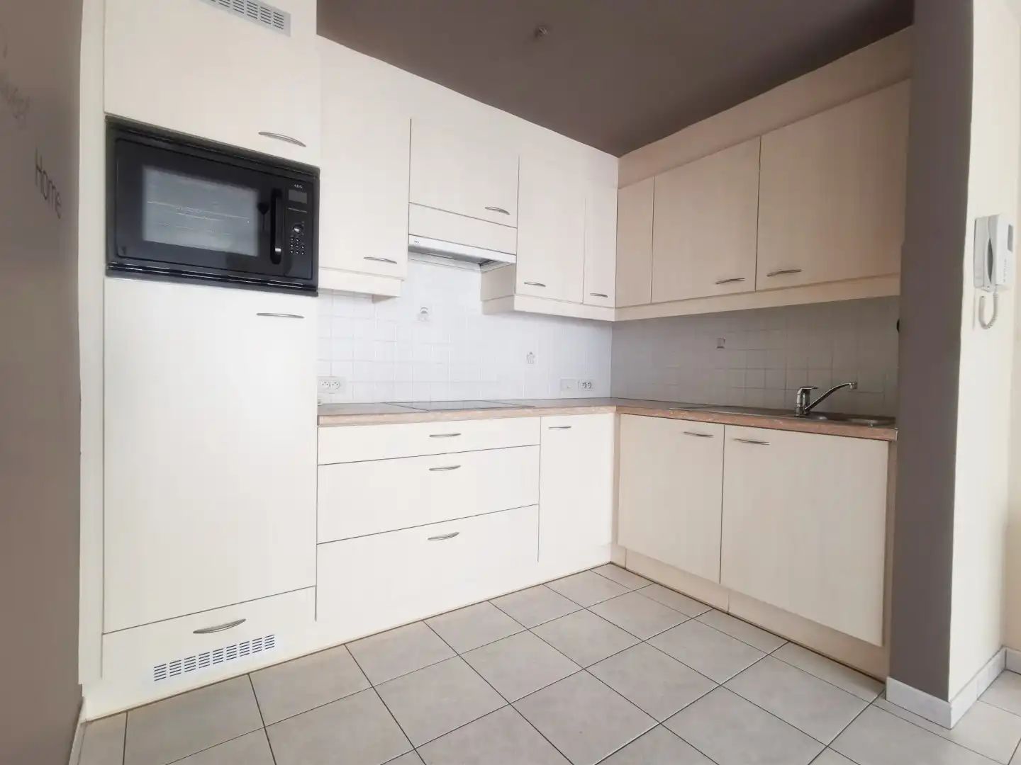 Appartement met terras  foto 3