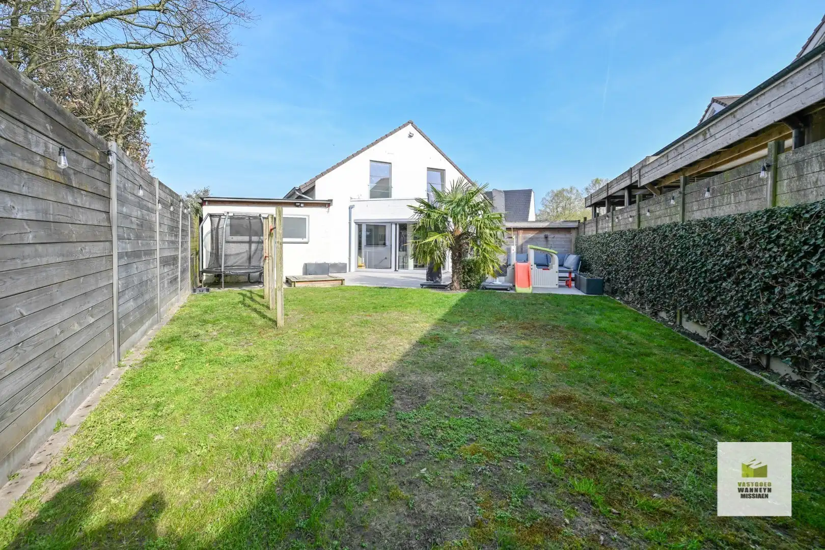 Perfect instapklare woning met 4 slaapkamers en kantoor/praktijkruimte met aparte ingang (21 m²) foto 23