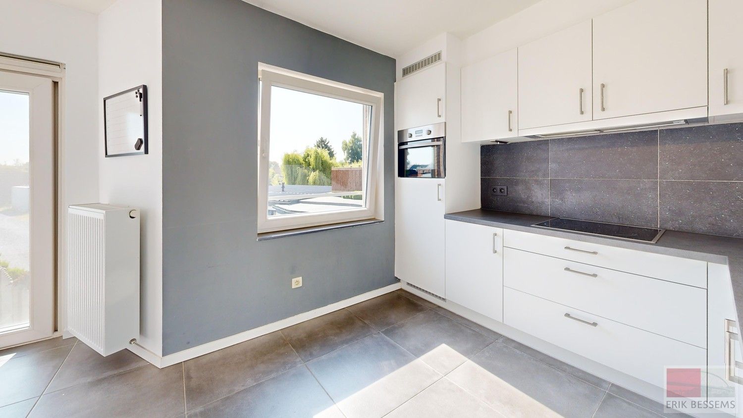 Ruim duplex appartement (gelegen op 1ste en 2de verdieping) van circa 81 m² te huur met 2 slaapkamers. foto 3