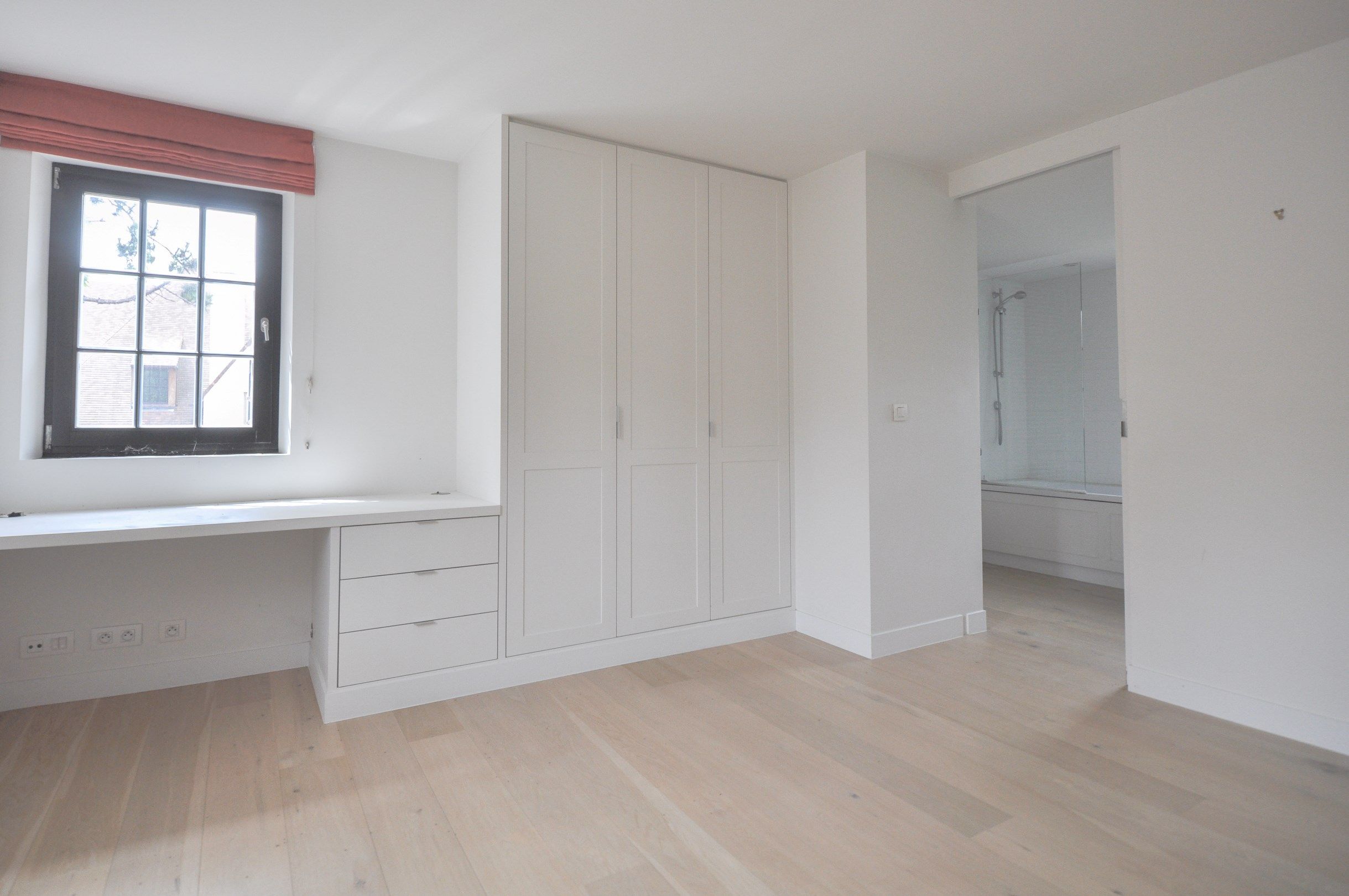 Exclusieve villa ,rustig gelegen op een perceel van 1628 m² nabij de Royal Zoute Tennis Club. foto 26