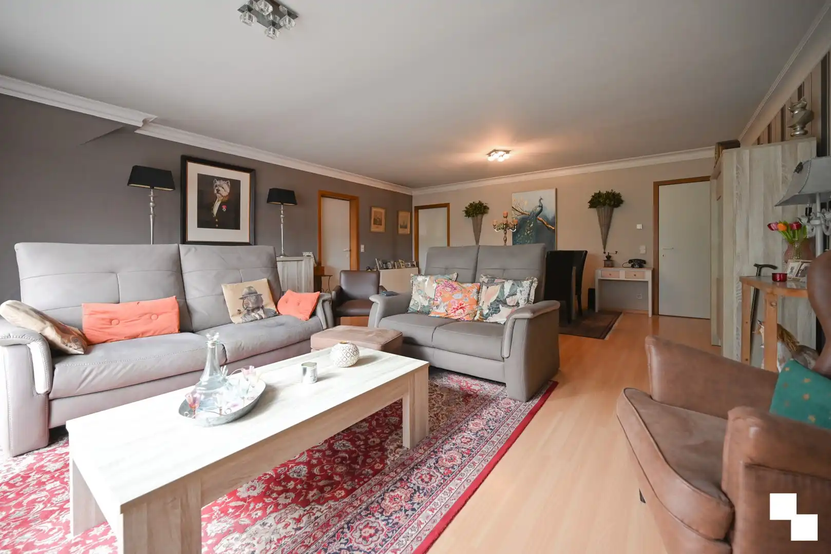 Zeer ruim appartement nabij de Grote Markt van Izegem foto 6