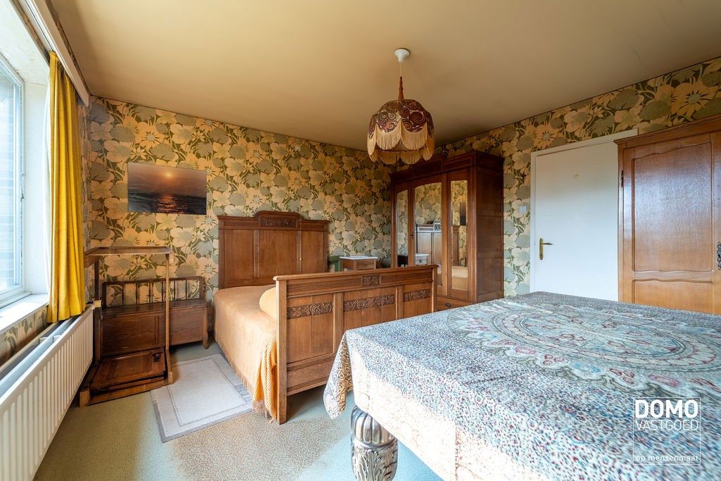 KARAKTERVOLLE, RUIME WONING MET 4 SLAAPKAMERS EN ZONNIGE TUIN TE STOKROOIE foto 20