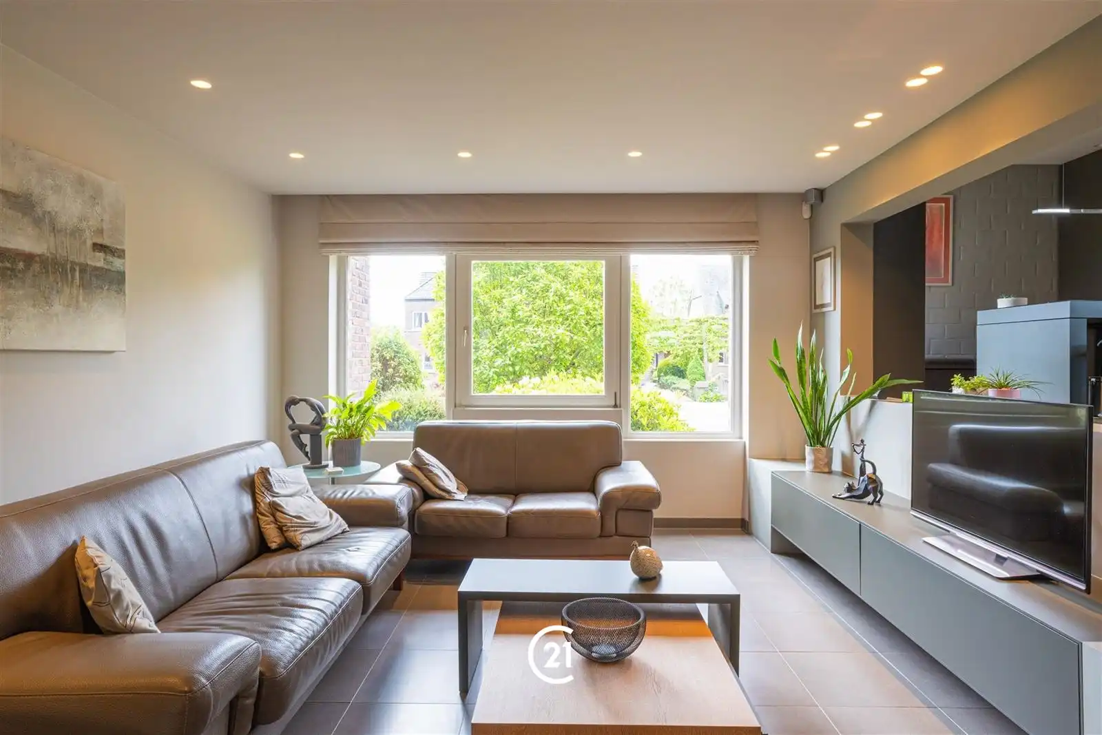 Ruime gezinswoning met tuin en garage op 9are33 foto 6