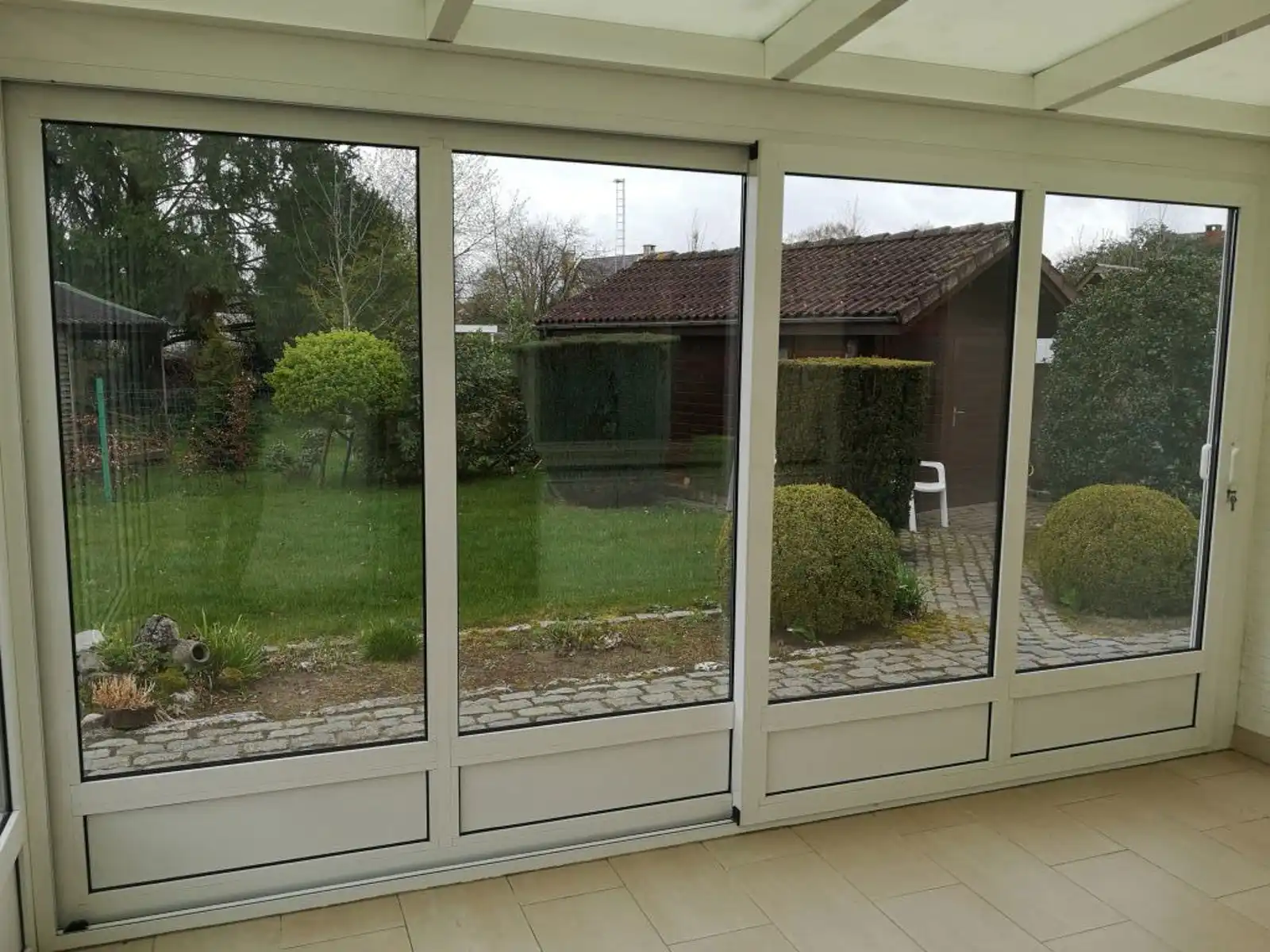 Mooi gelegen gezinswoning foto 5