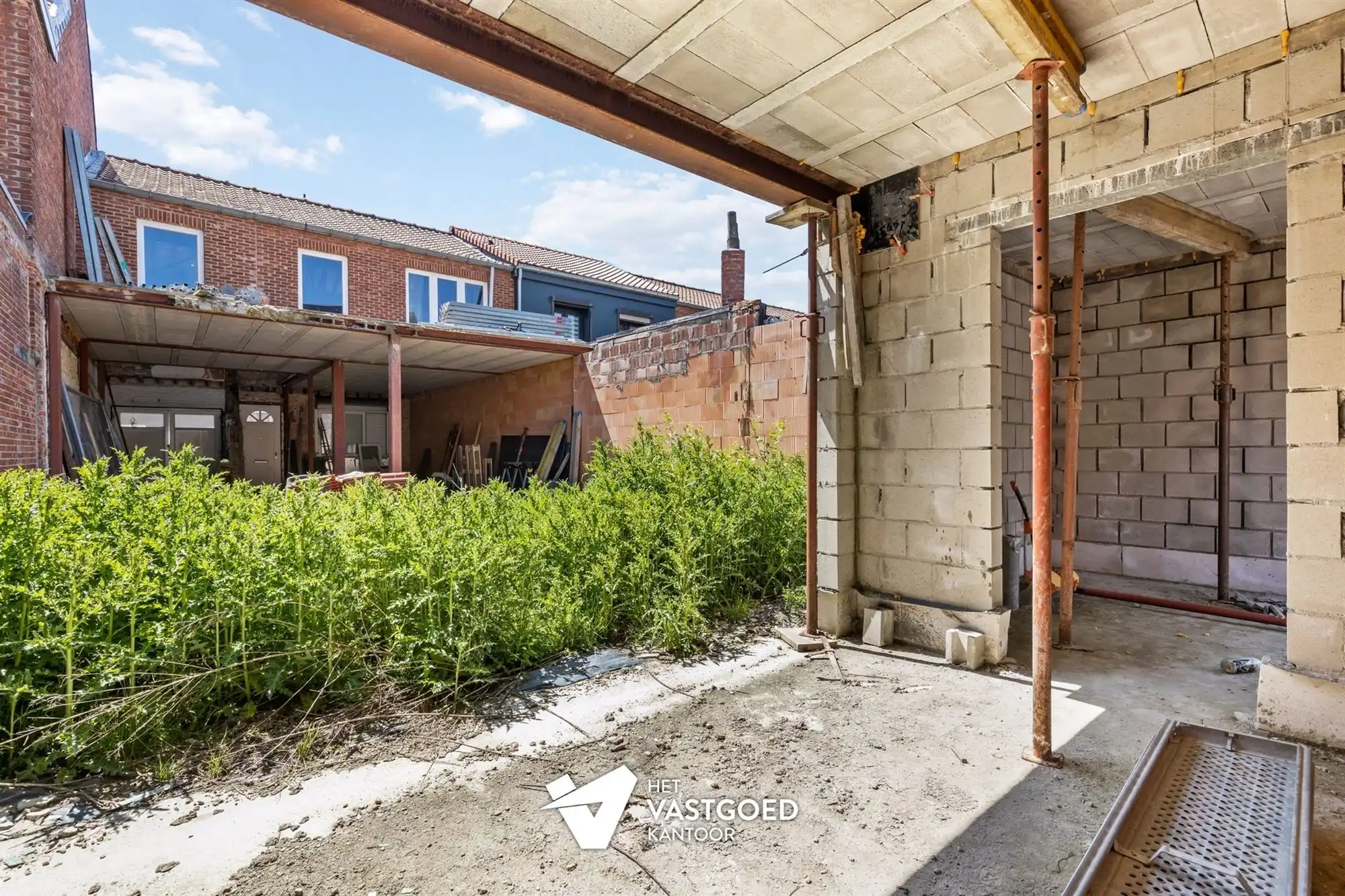 ZEER INTERESSANT INVESTERINGSPROJECT VAN EEN REEDS GESTRIPTE WONING TE HASSELT CENTRUM foto 15