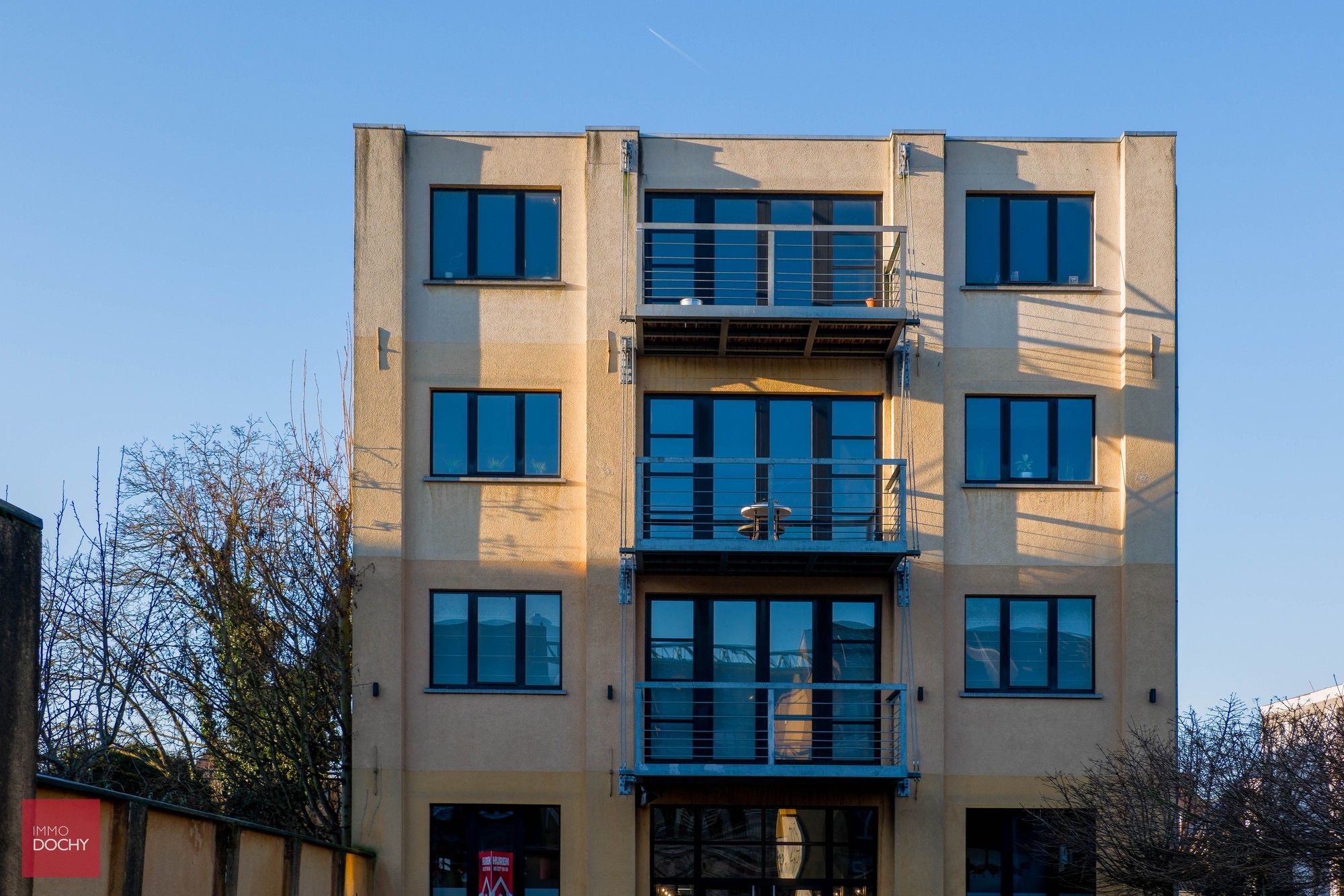 Ruime loft in voormalig fabrieksgebouw foto 3