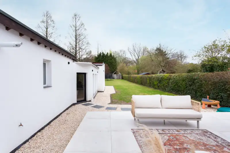 Prachtige woning met meerdere mogelijkheden, wonen en werken combineren of kangoeroewoning. foto 14