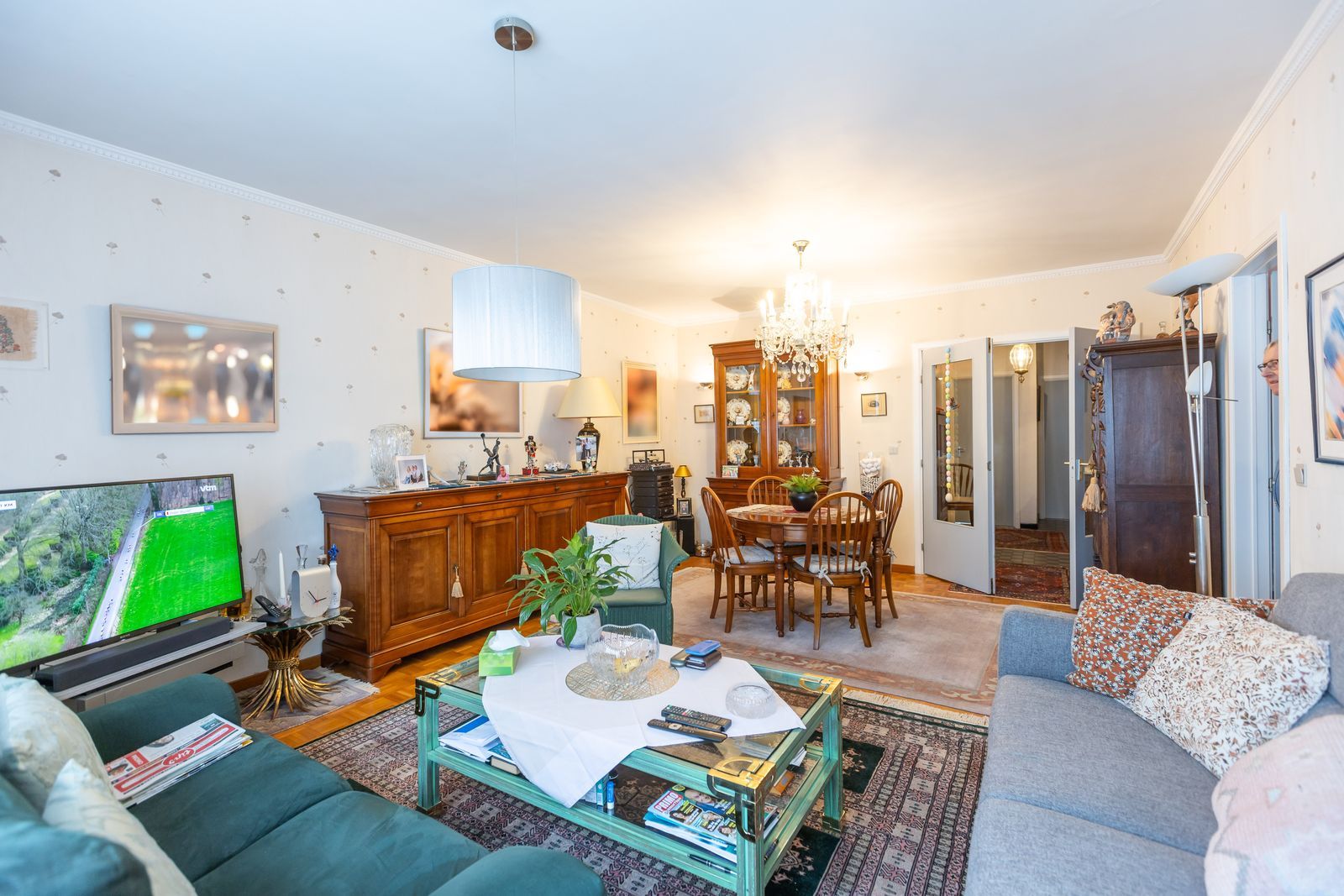 Verzorgd appartement met 2 slpk op topligging foto {{pictureIndex}}