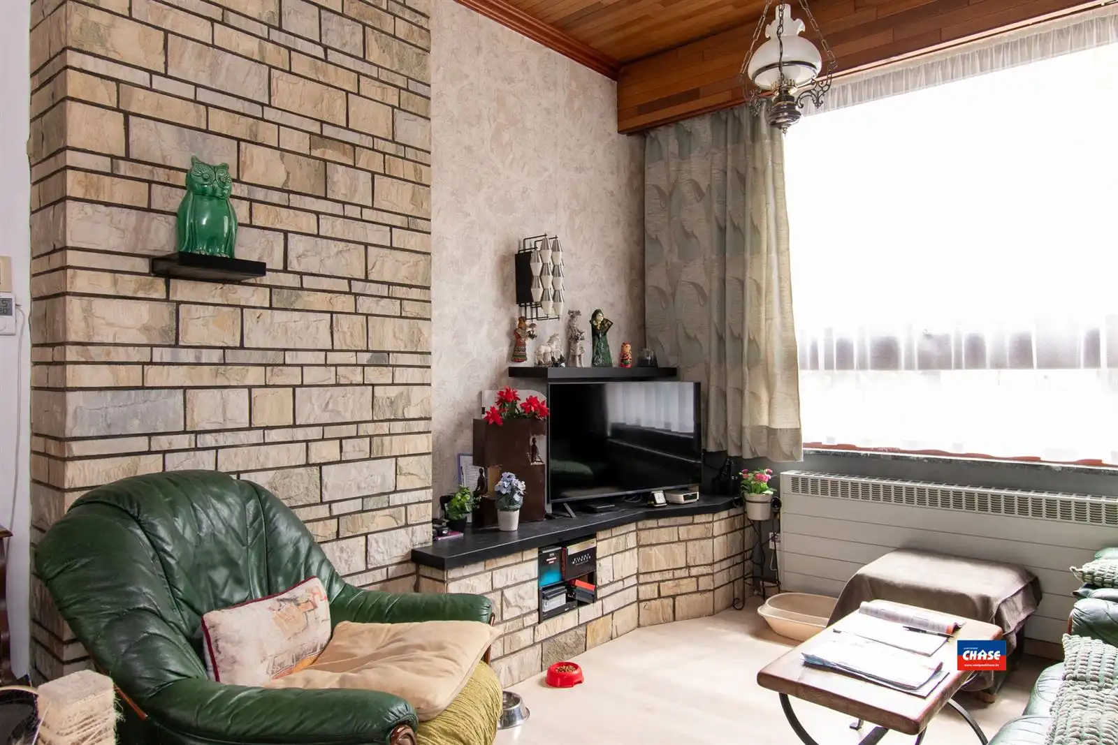 Ruime woning met aparte garagebox foto 6